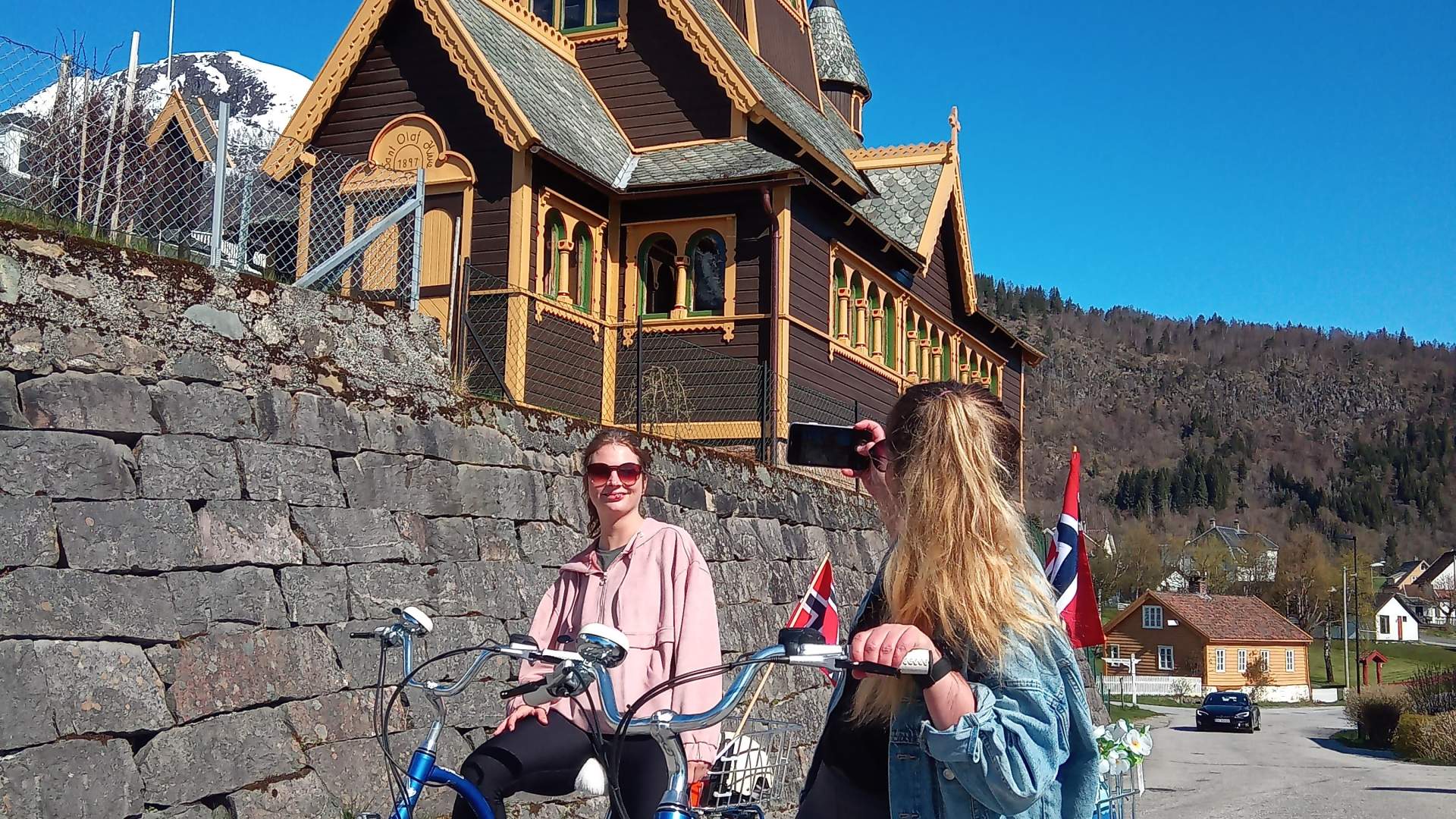 Balestrand Fjord Angling - Sykkel