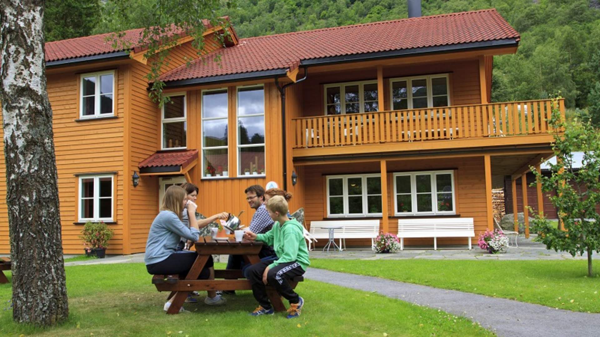 Flåm Camping & Vandrarheim