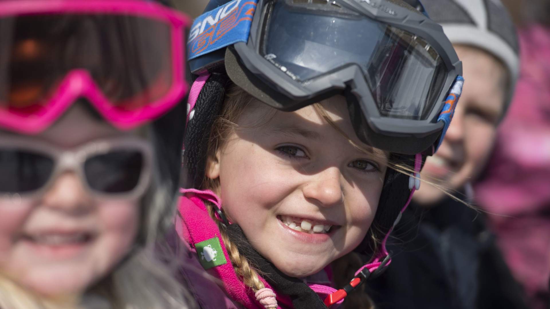 Skibriller og solbriller får du kjøpt i skishopen