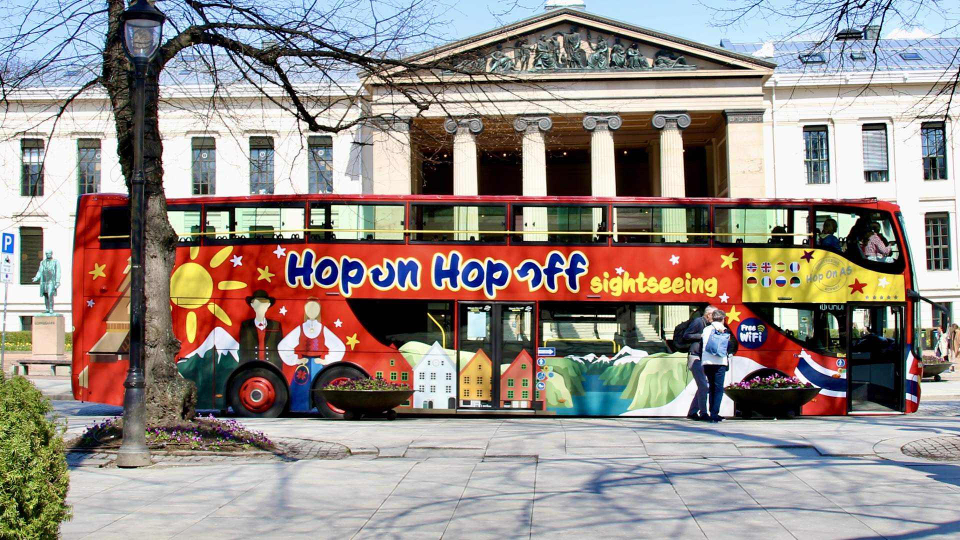 Hop On AS: Hop On Hop Off sightseeing eksteriør