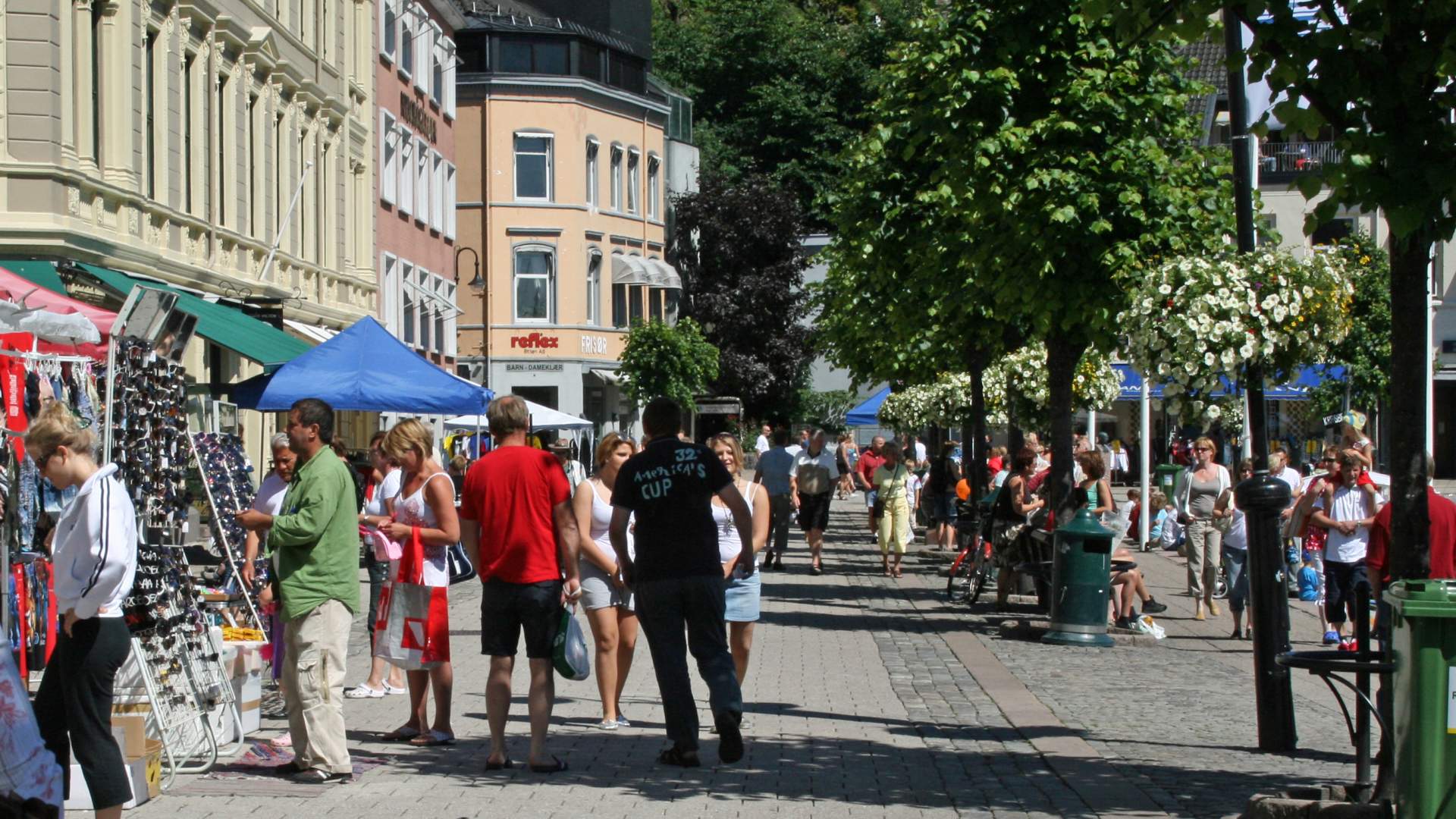 Handletur i Kirkegaten i Arendal