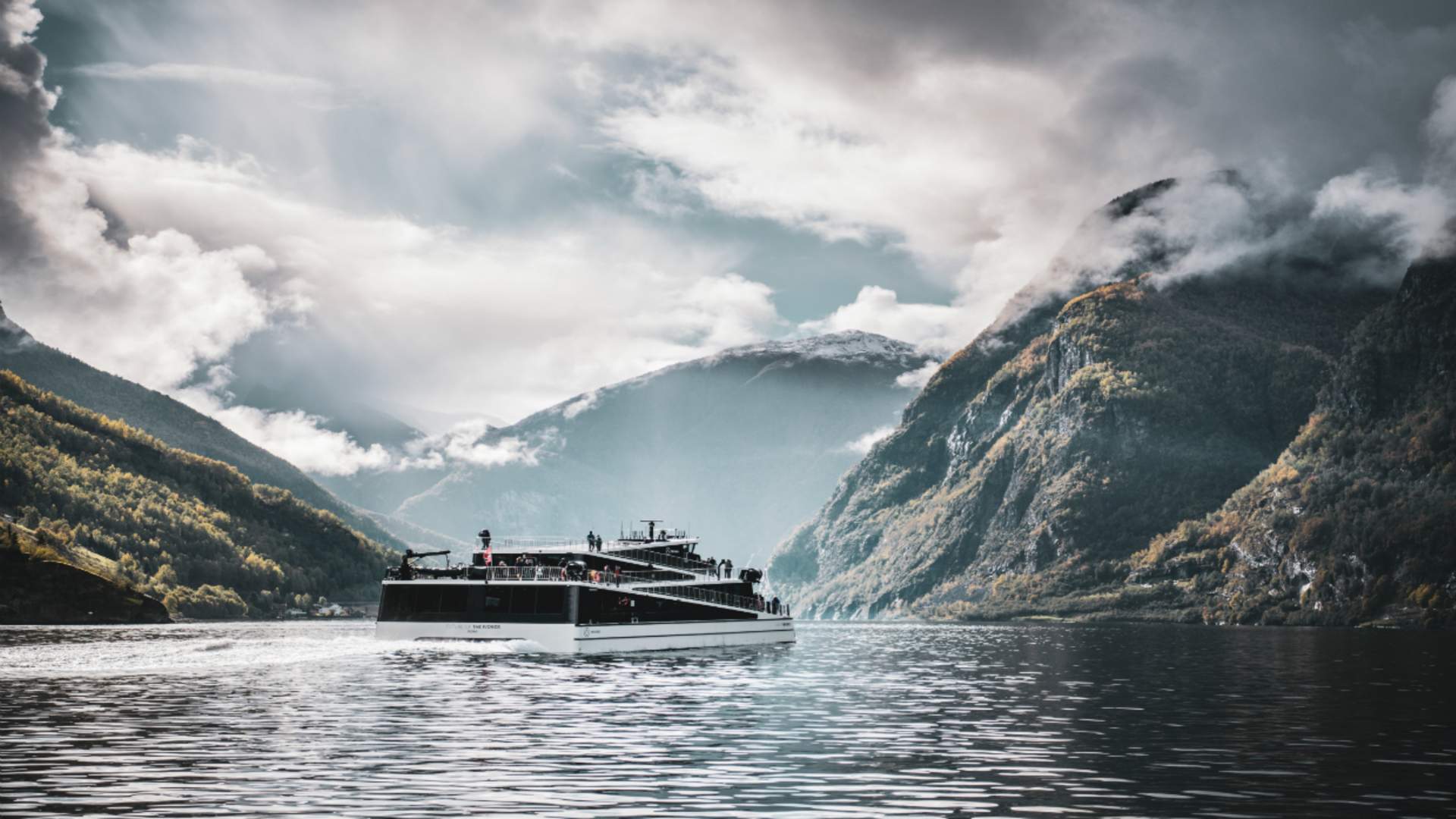 Fjord Cruise Nærøyfjord
