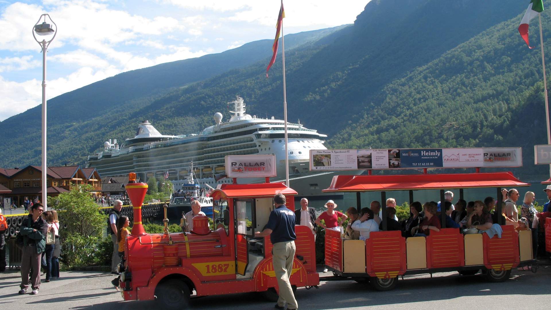Rallartoget, Flåm