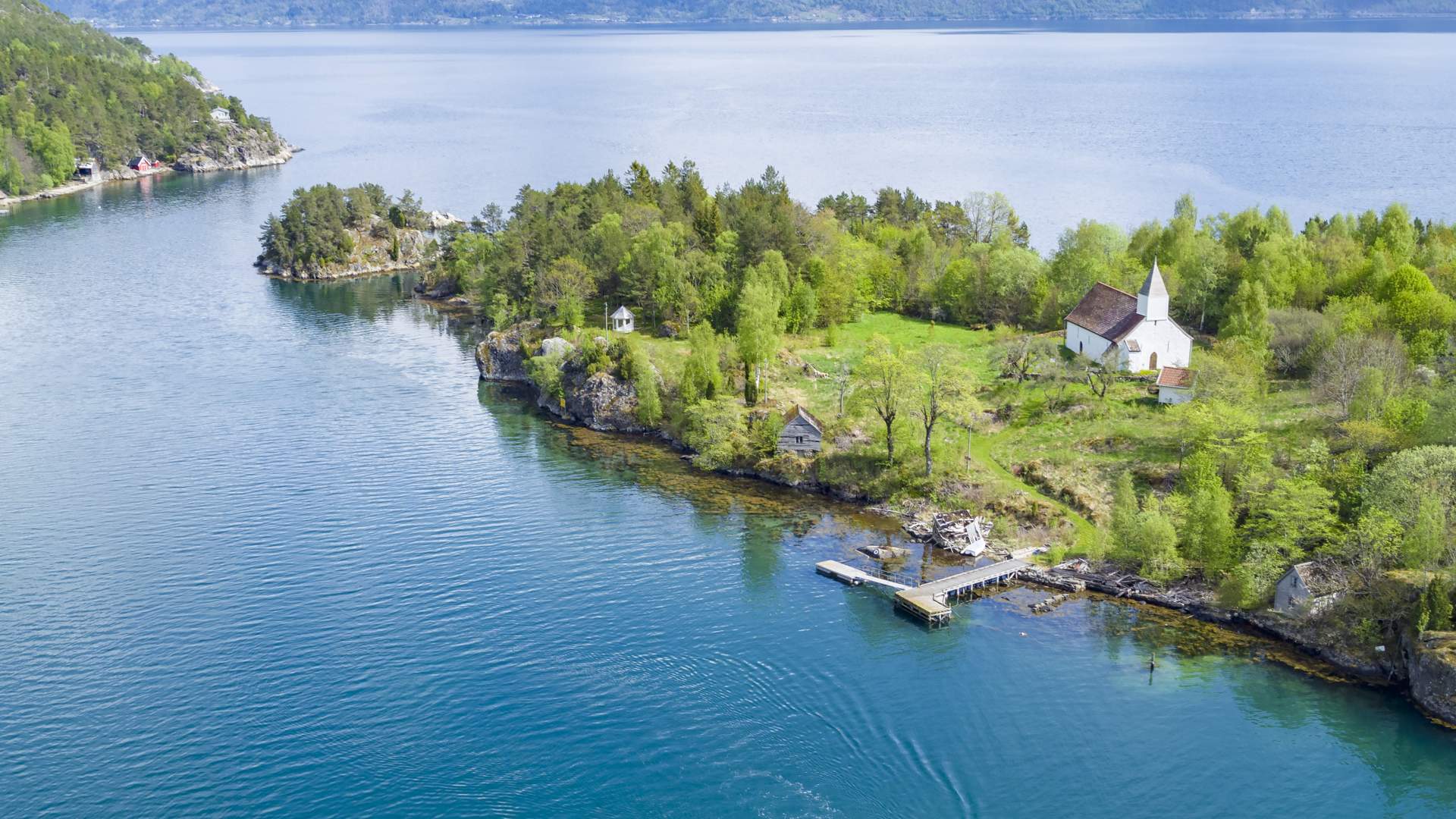 Kvamsøy Kyrkje, Balestrand