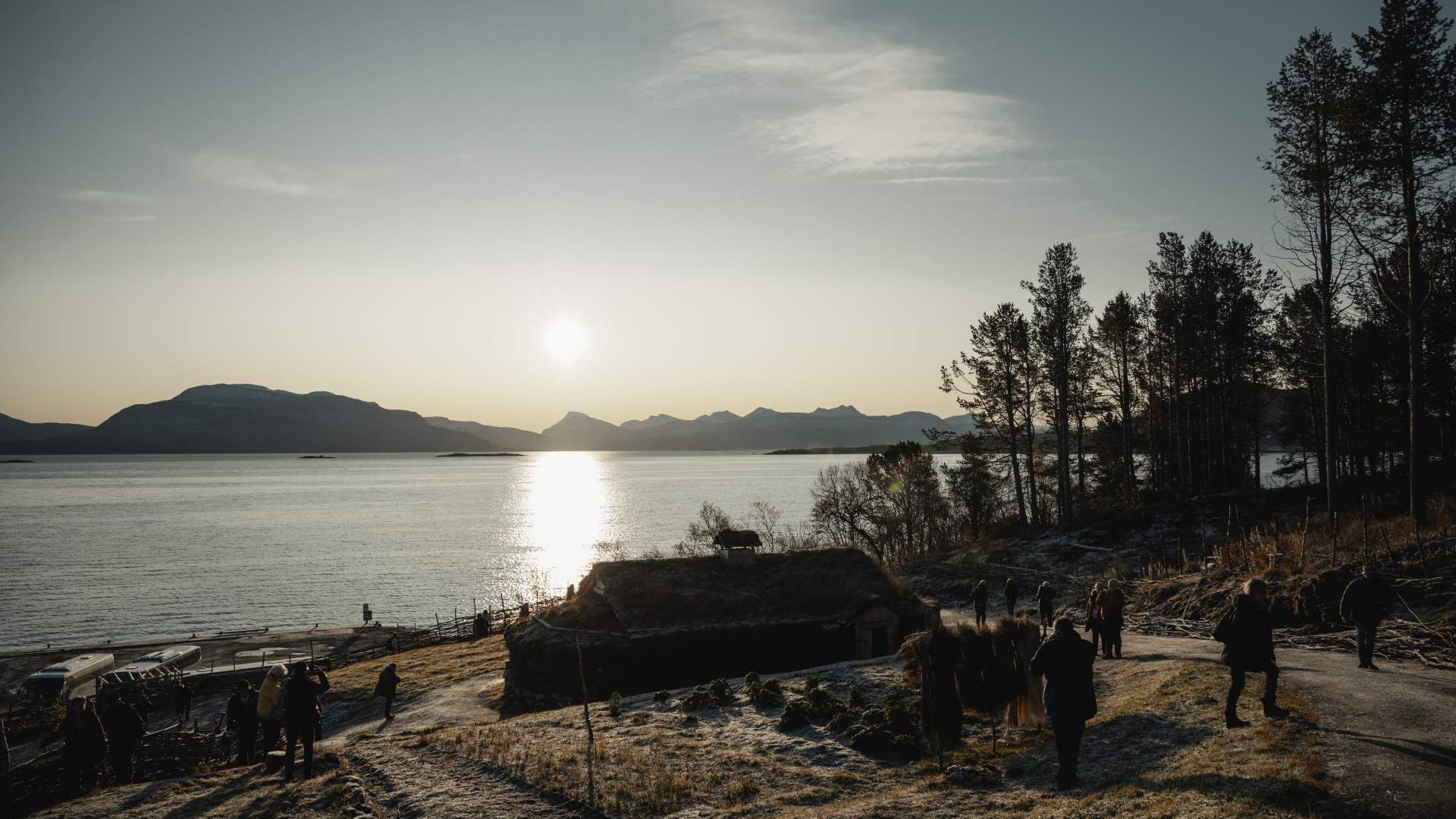 Arcticoncepts-Harstad-medieval farm-viking-sunrise-farming-foto André Askeland