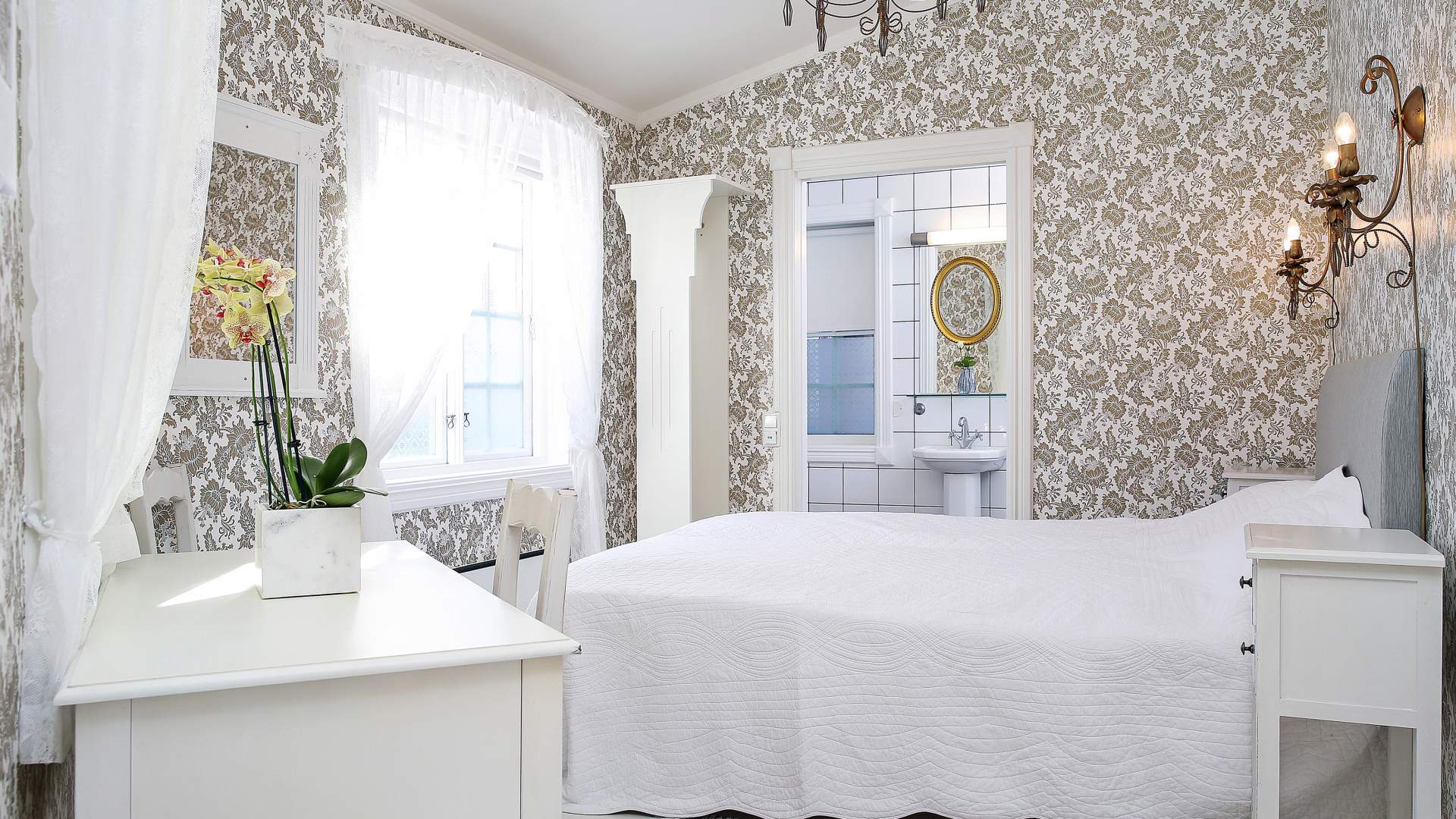 Gamlebyen Hotell