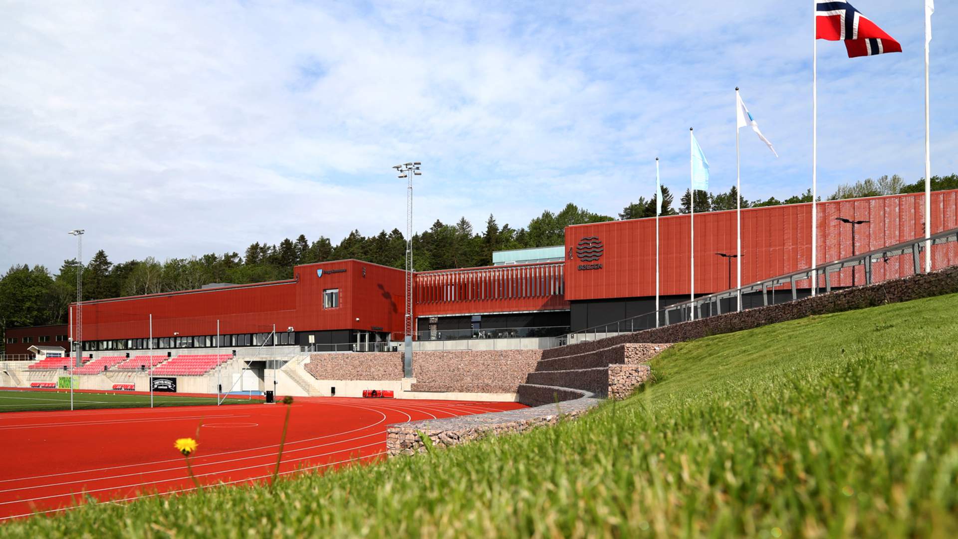 Bølgen bad og aktivitetssenter ute a°pningsdag