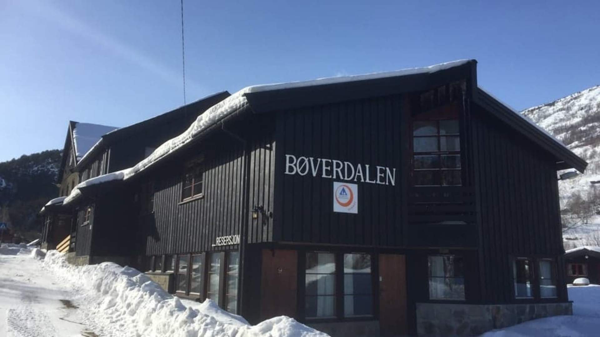 Bøverdalen vandrerhjem vinter (2)- hostel Jotunheimen