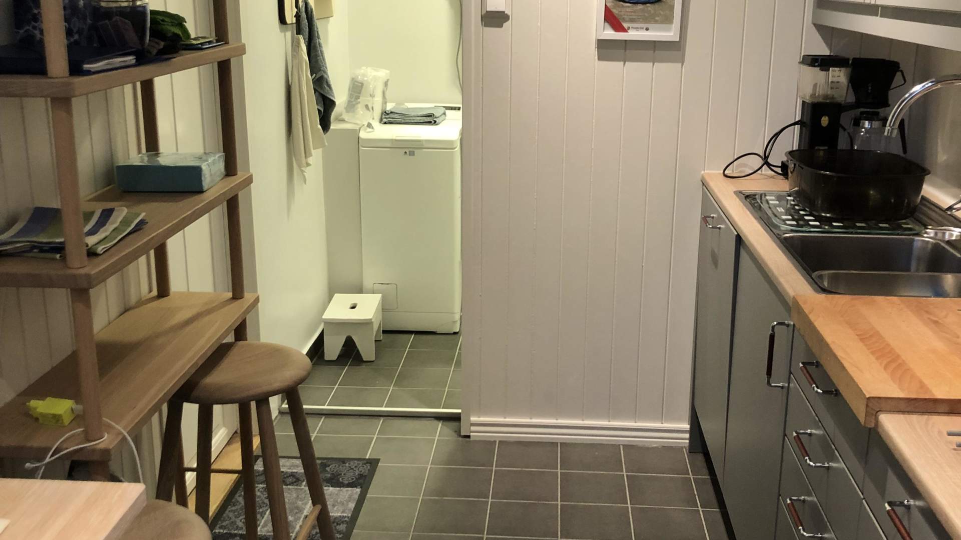 Bad og kjøkken i låve