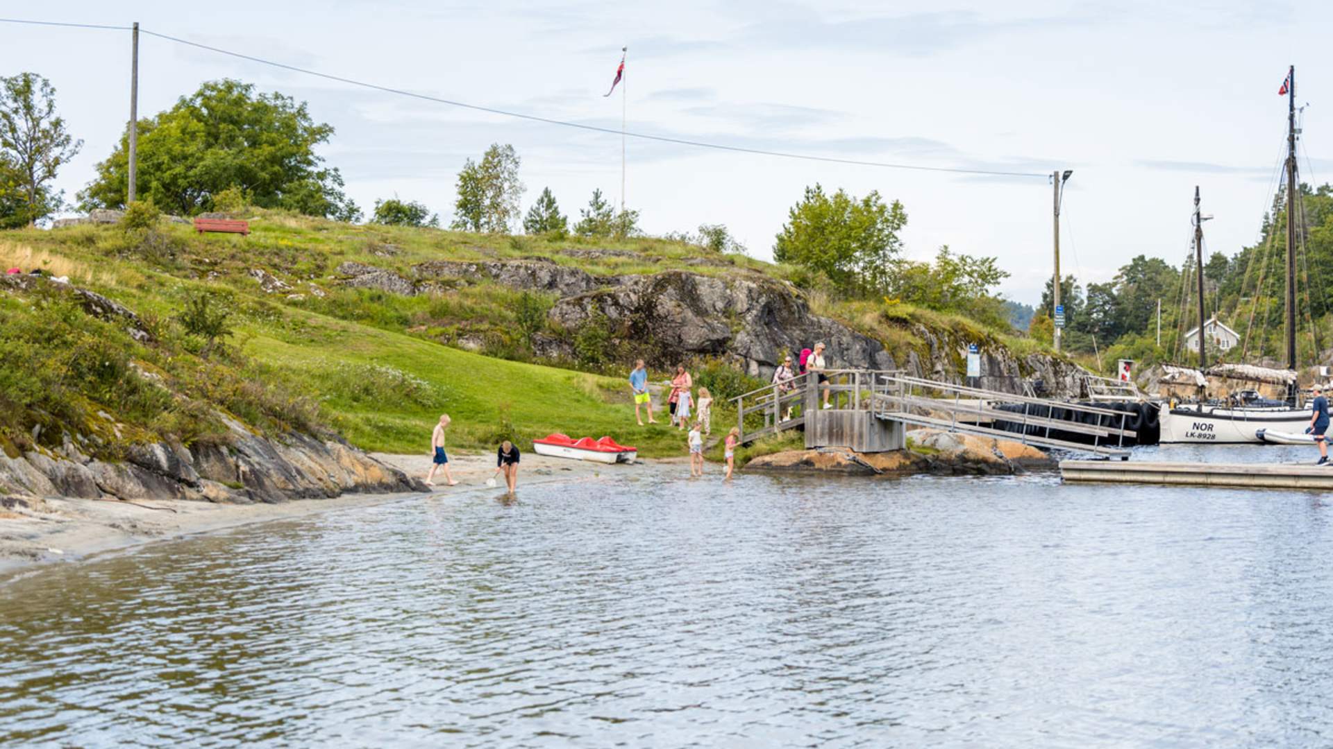 Brevik_Sommer_Kjetil-Kalis_Dikkon-badeplass_Venner_3
