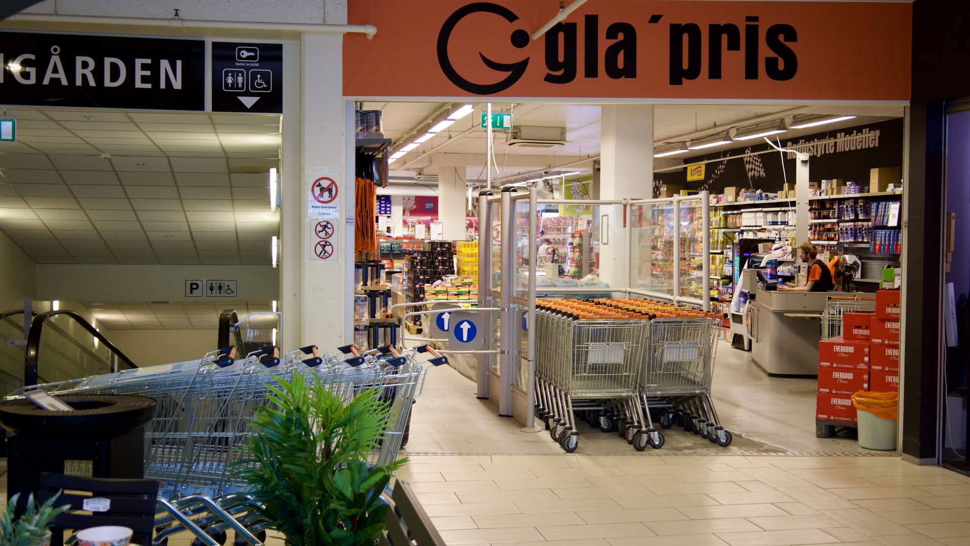 glapris-lyngdal-inngang-meierigarden