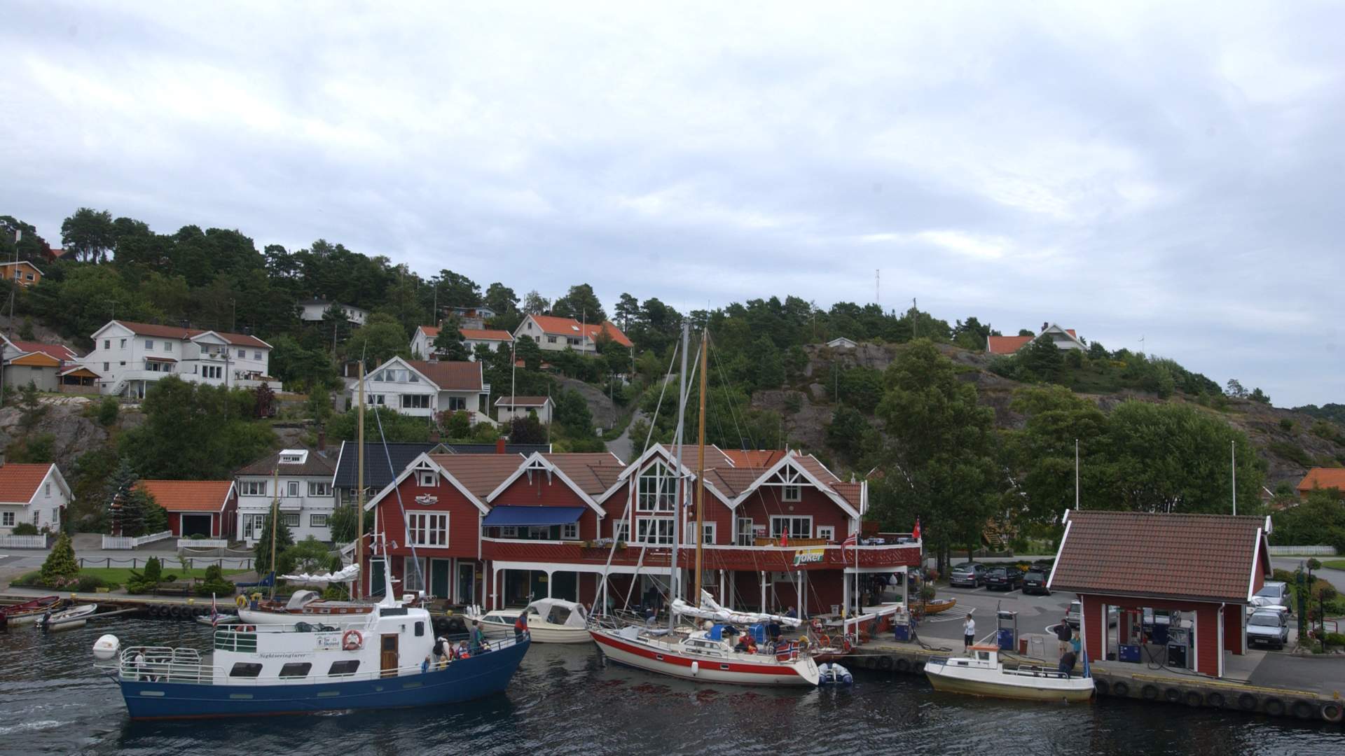 Høllen Brygge