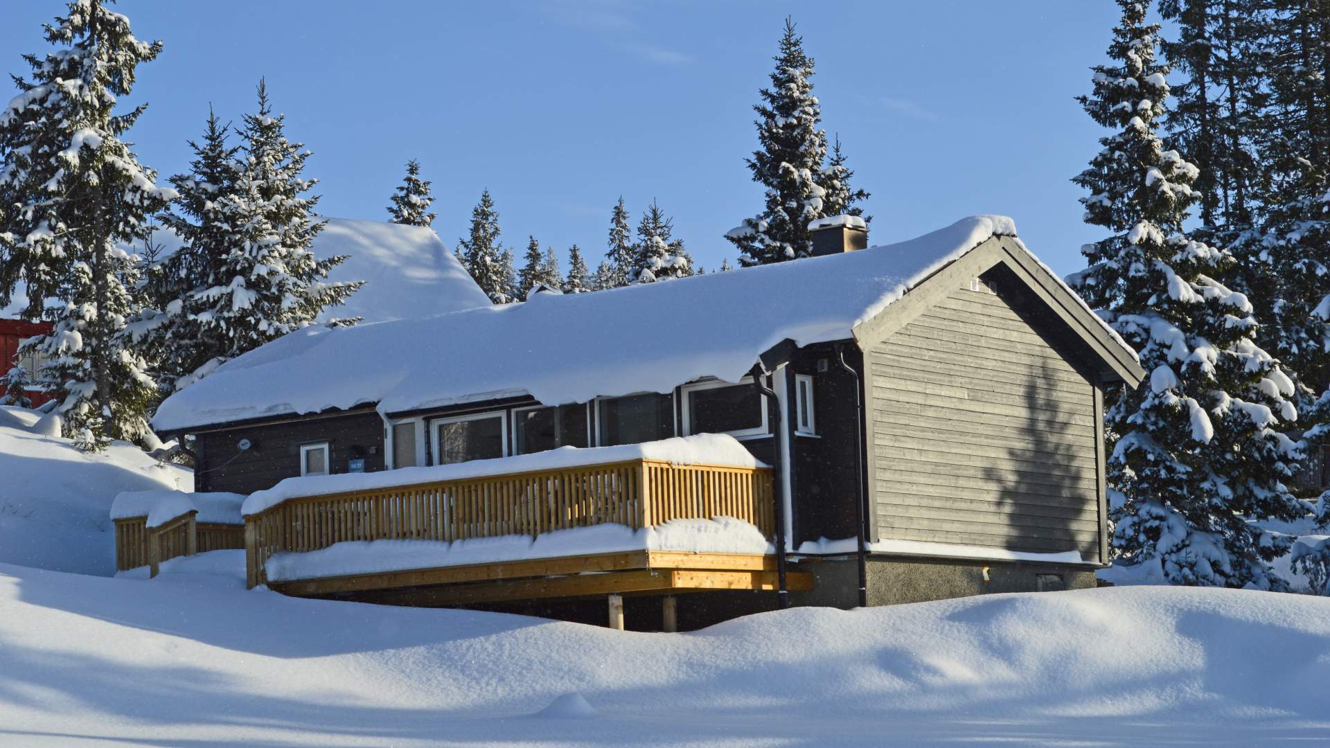 Hytte i solskinn hos Nordseter Fjellpark