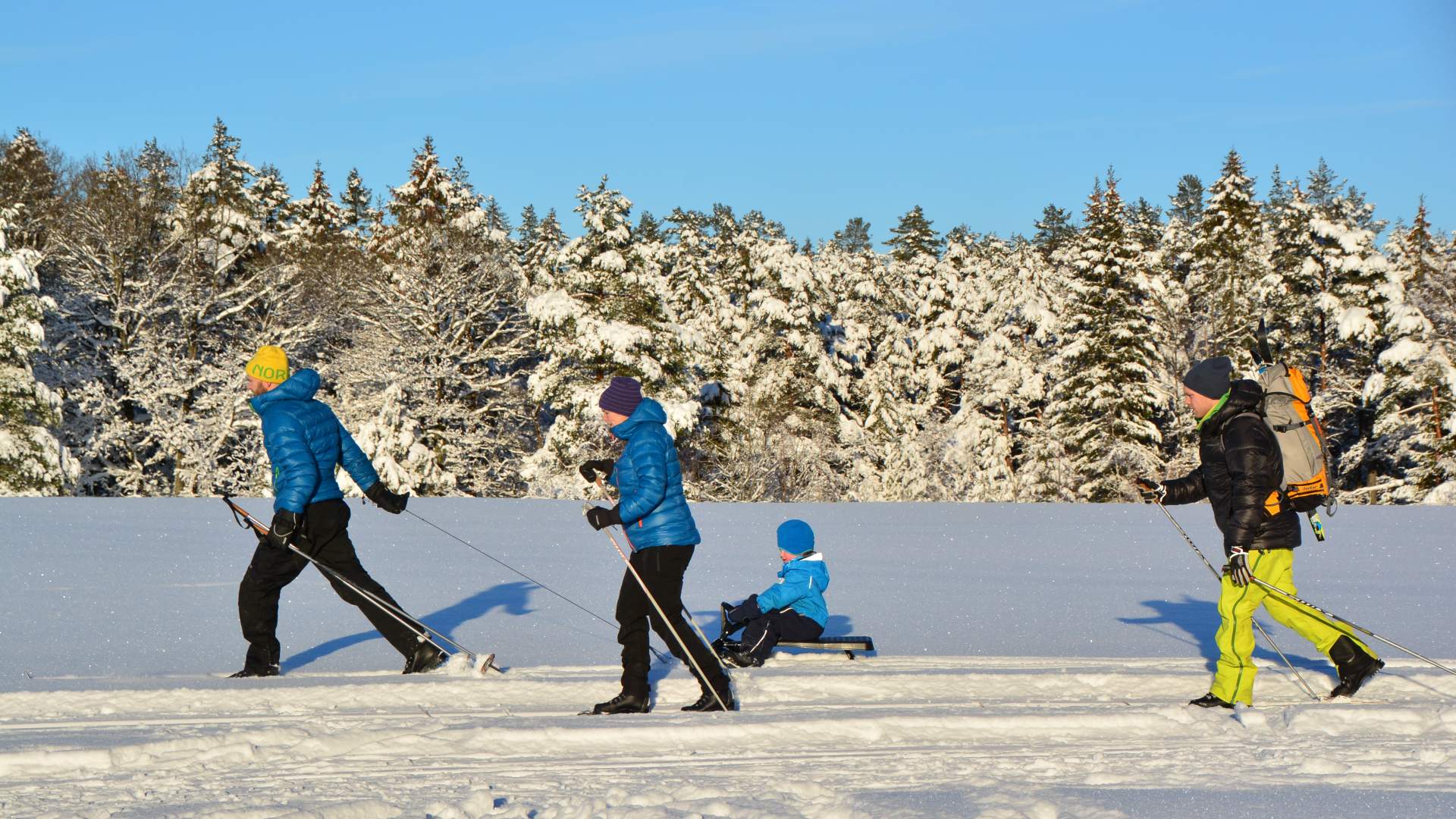 På ski på Dømmesmoen