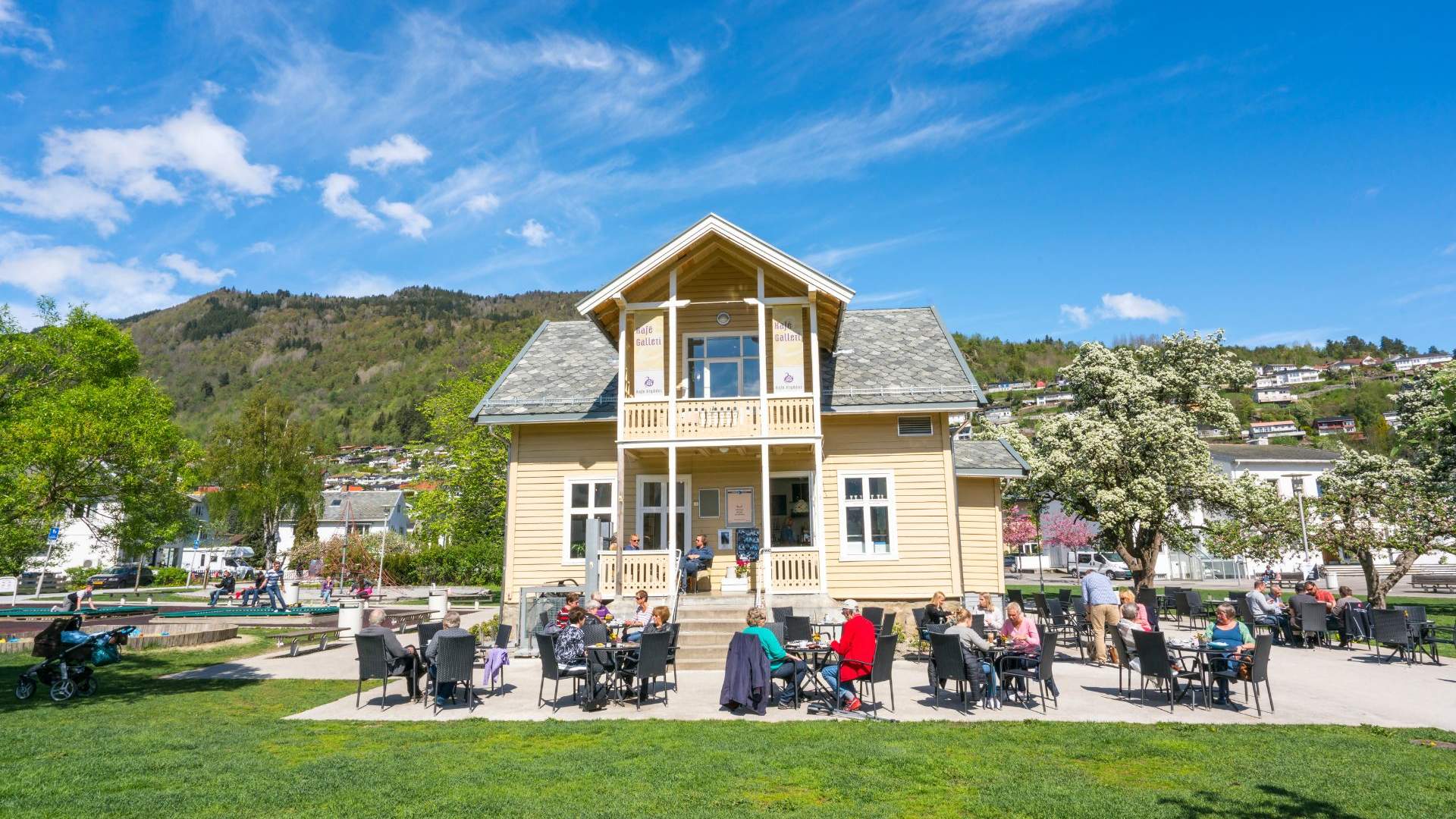 Det Gule Huset - Sogndal