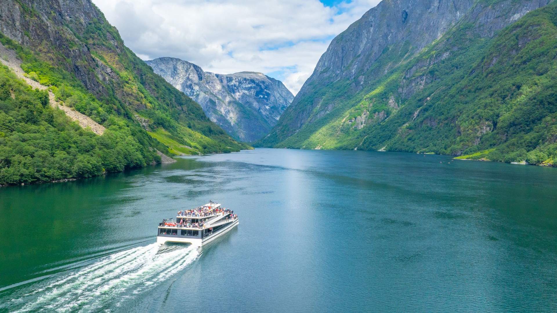 Fjord Cruise Nærøyfjord