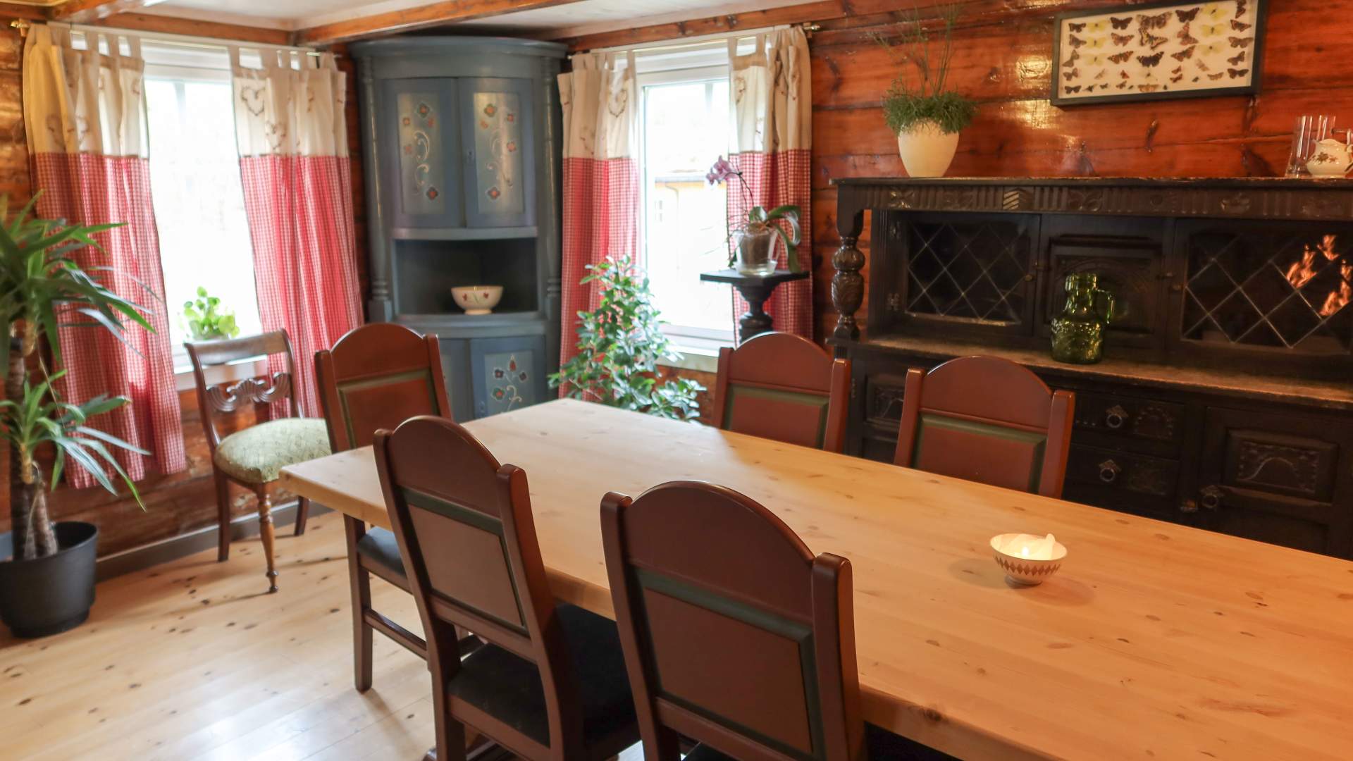Det hvite hus - Restaurert hus fra ca. 1800 tallet.