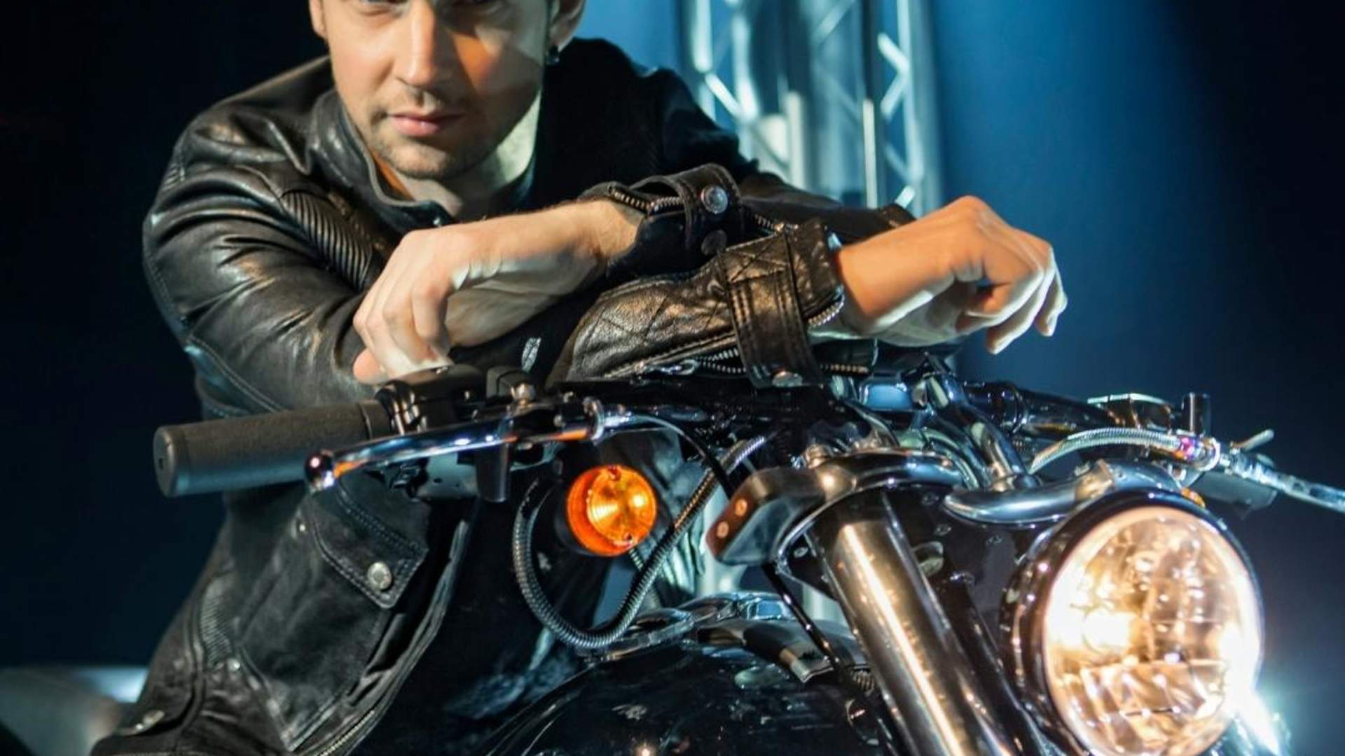 The Magic of Alexx Alexxander 2.0