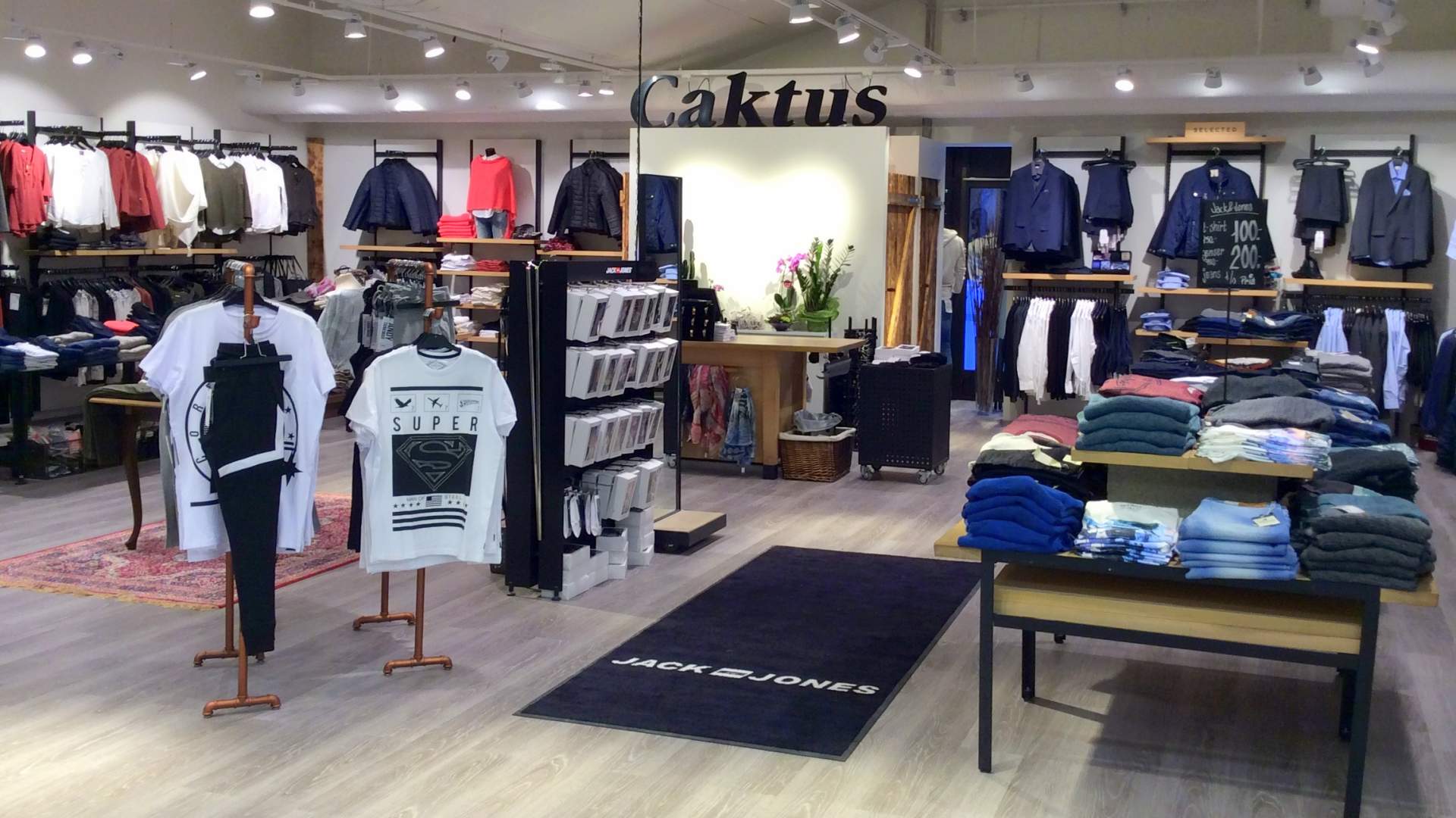Caktus klær