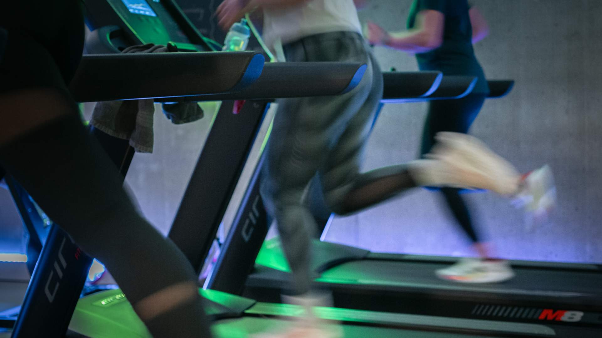 EEB8AE04-ED14-4558-8815-D51C865FFDCA