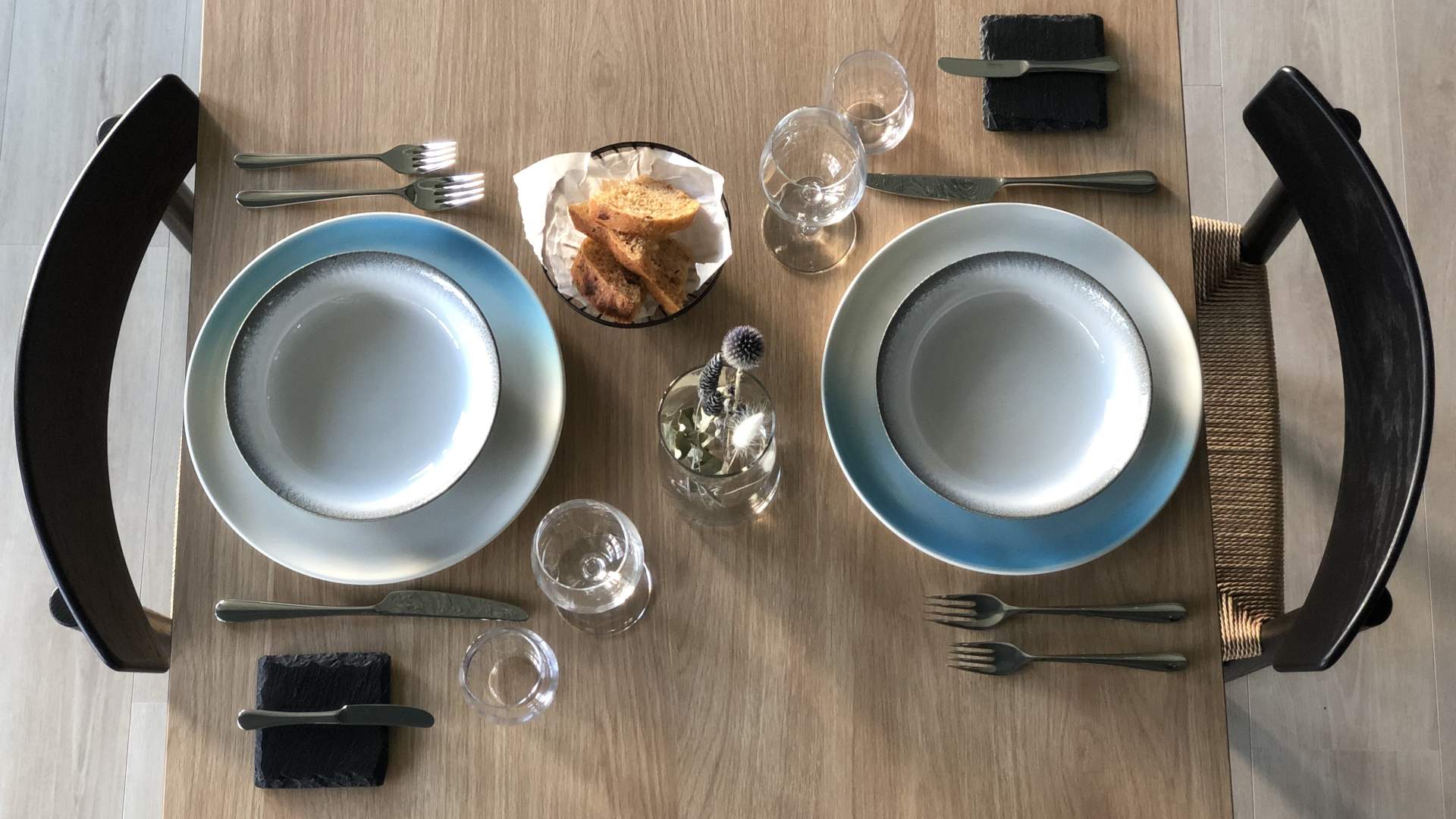 Elva Bistro