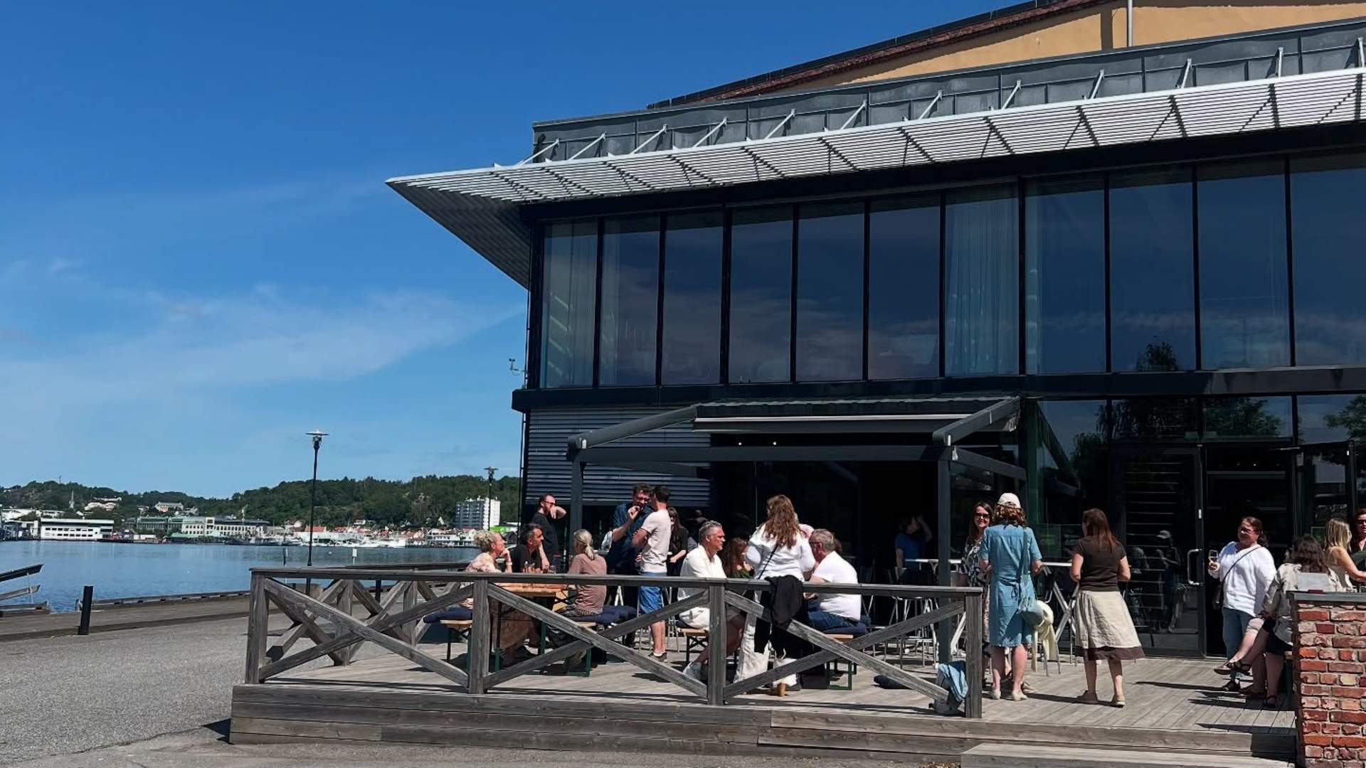 Eventhuset_ute