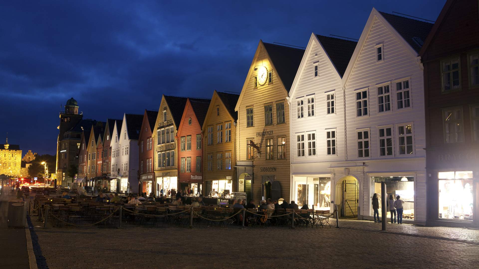 Bryggen by night