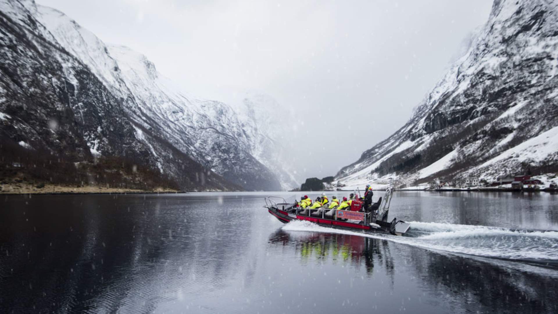 Vinter Fjordsafari & Ægir Vikingplanke