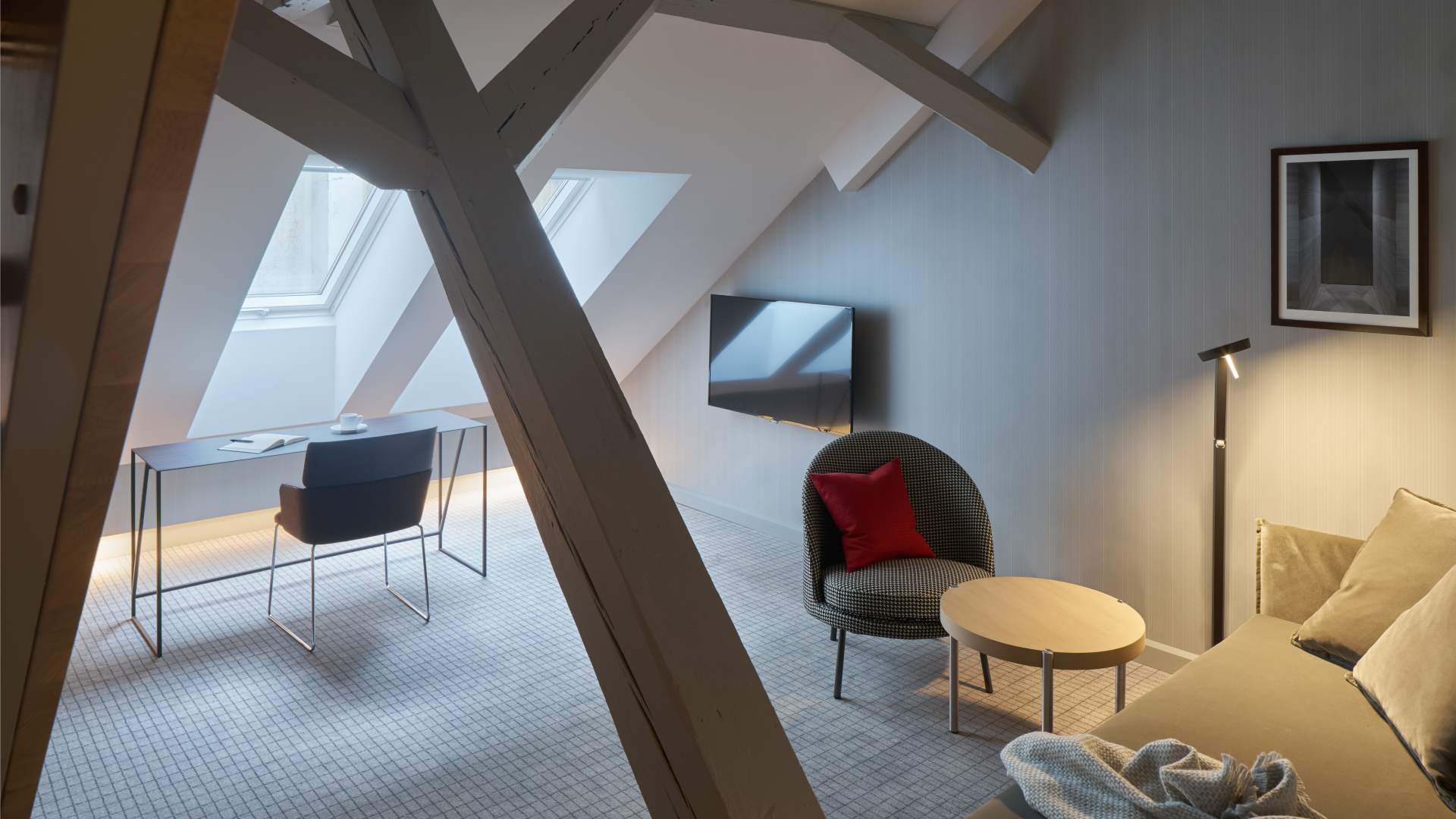 Family room 3