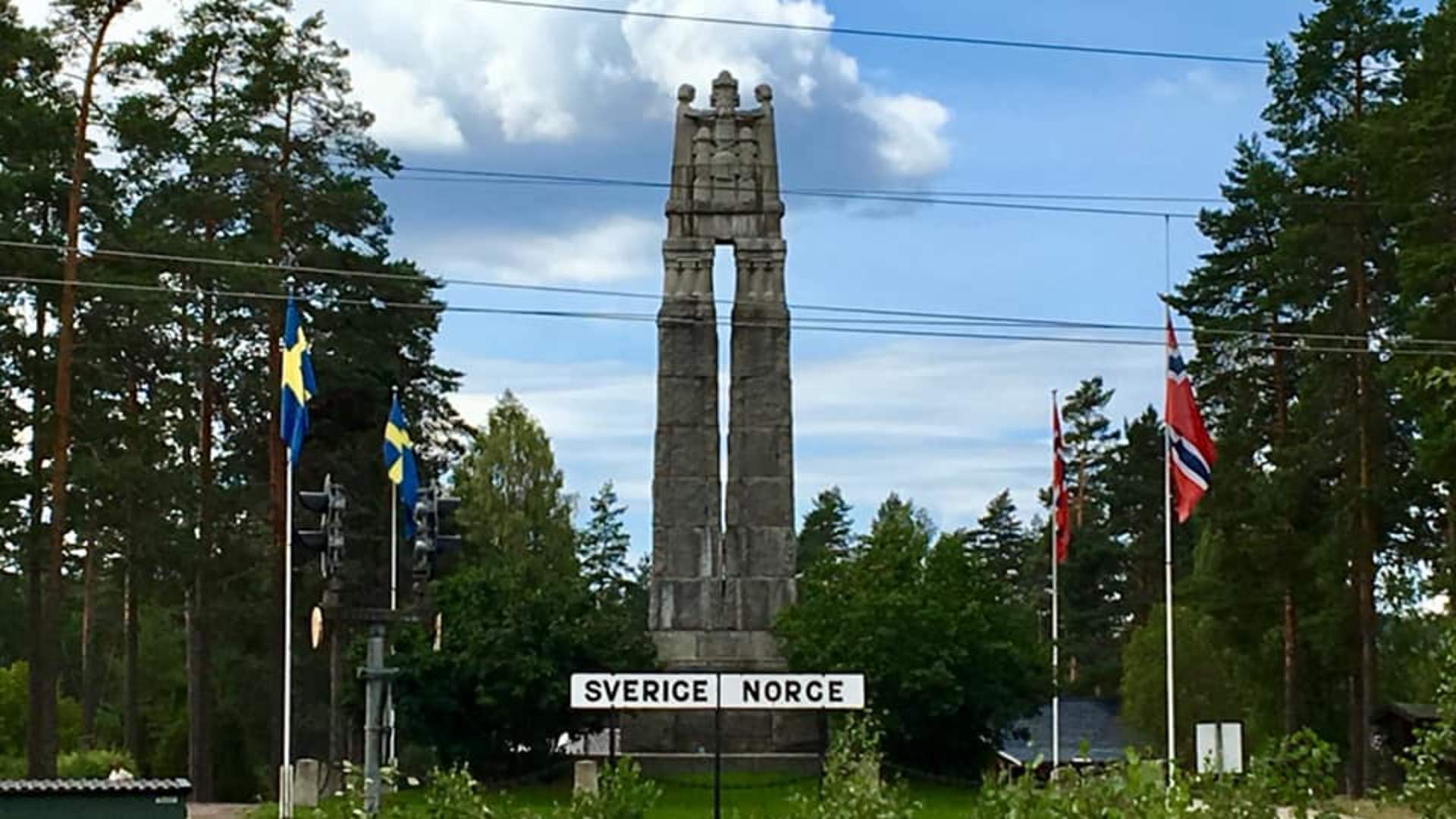 Finnskogleden, Fredsmonumentet ved Morokulien