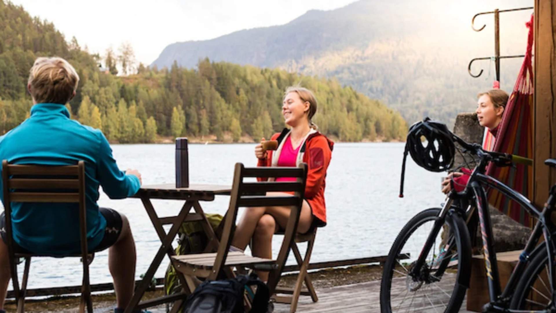 Fjågesund brygge - Hamish Moore