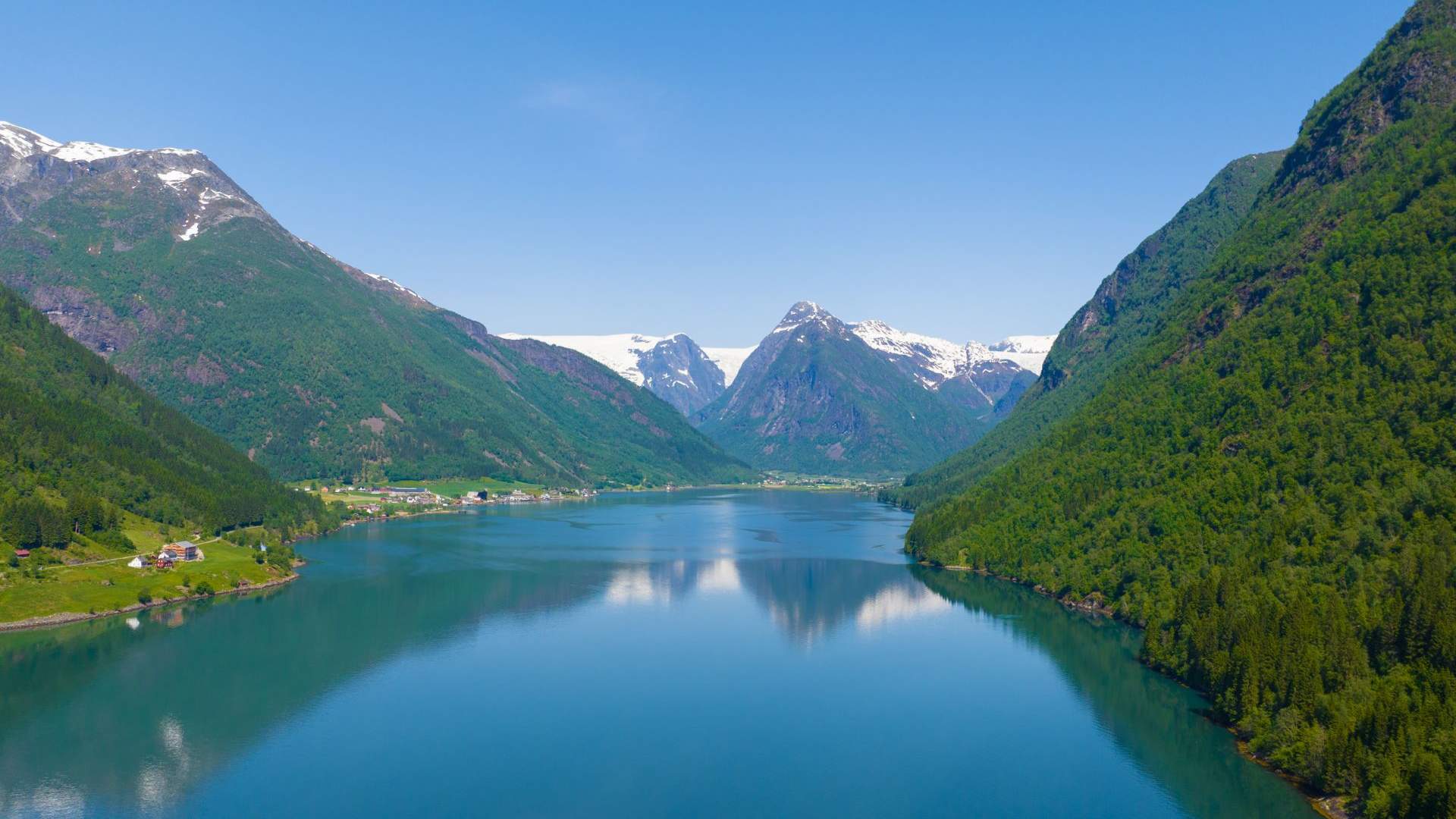 Fjærlandsfjorden