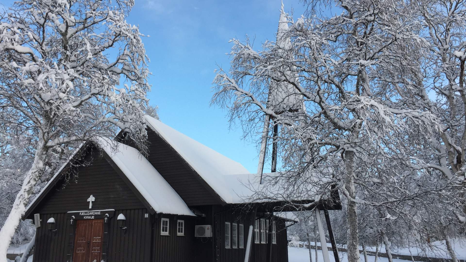Fjellgardane kyrkje