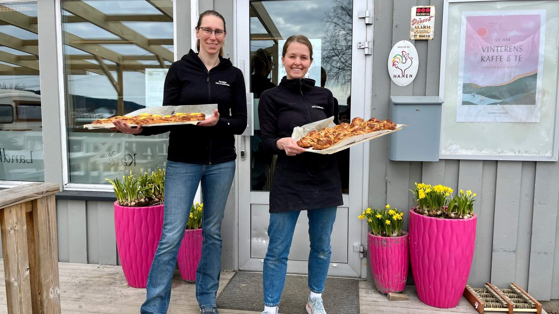 Fjordglott_Kafe_og_landhandel_Eina_vertskapet