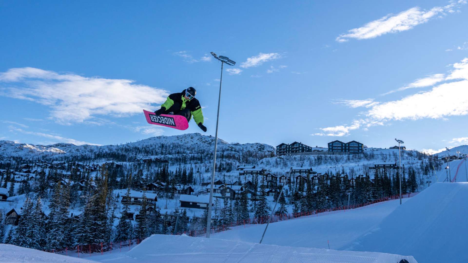 Gausta_vinter_snowboard