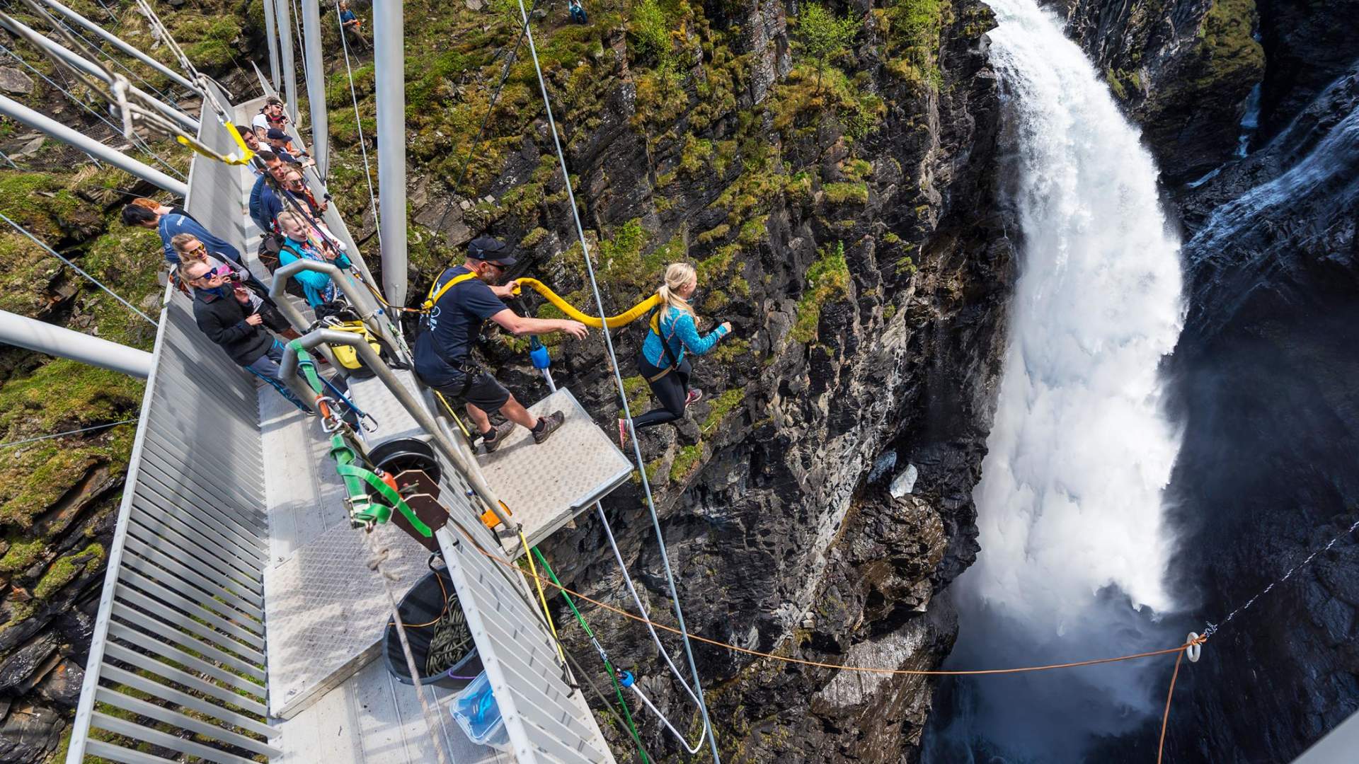 Lyngenfjord Bungee, Action & Adventure, Birtavarre