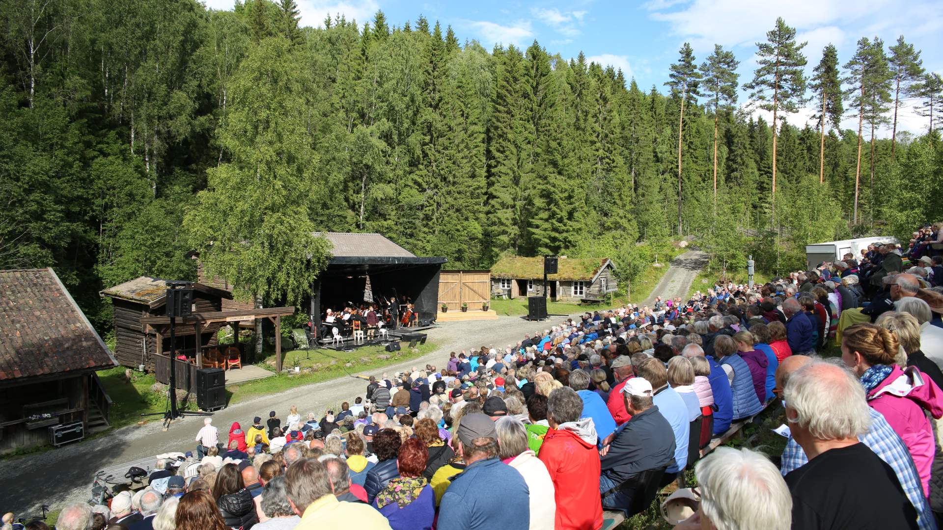 Kvennstugua teater