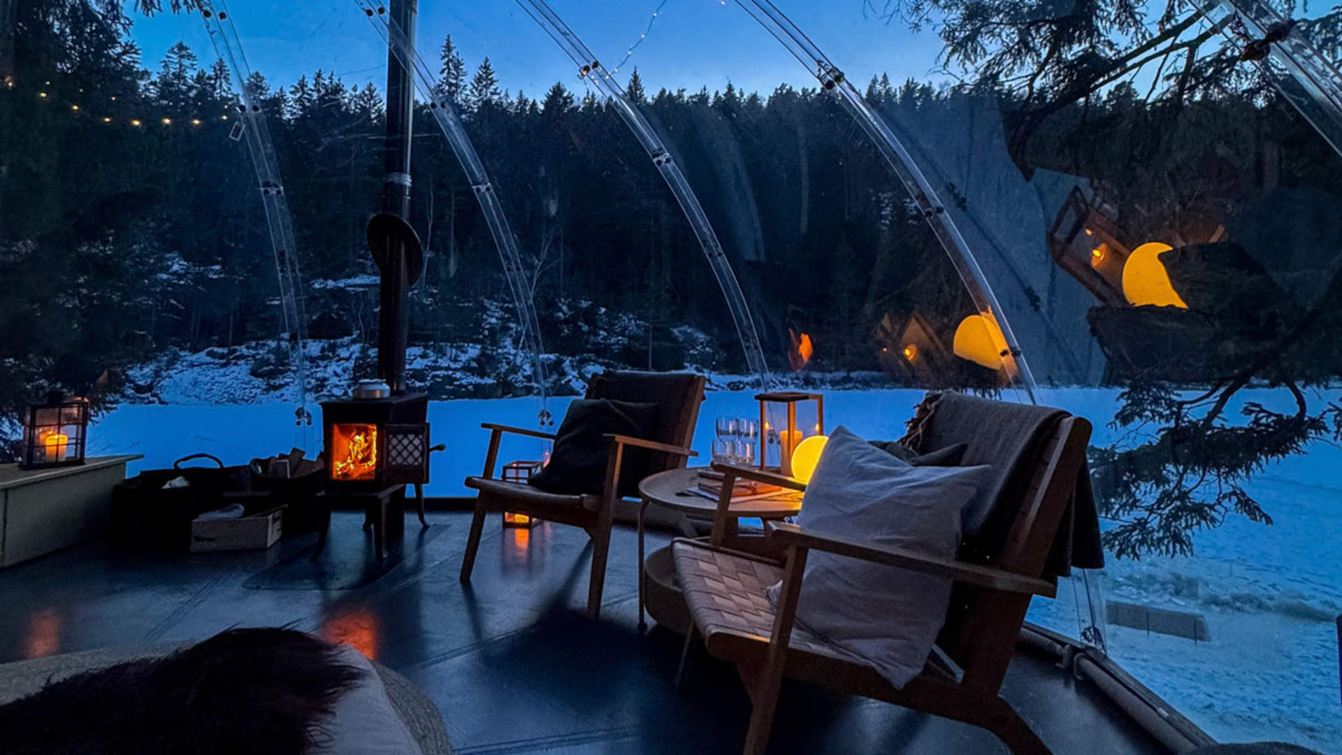 Helgeroa_glassiglo-utsikt-vinter-kveld