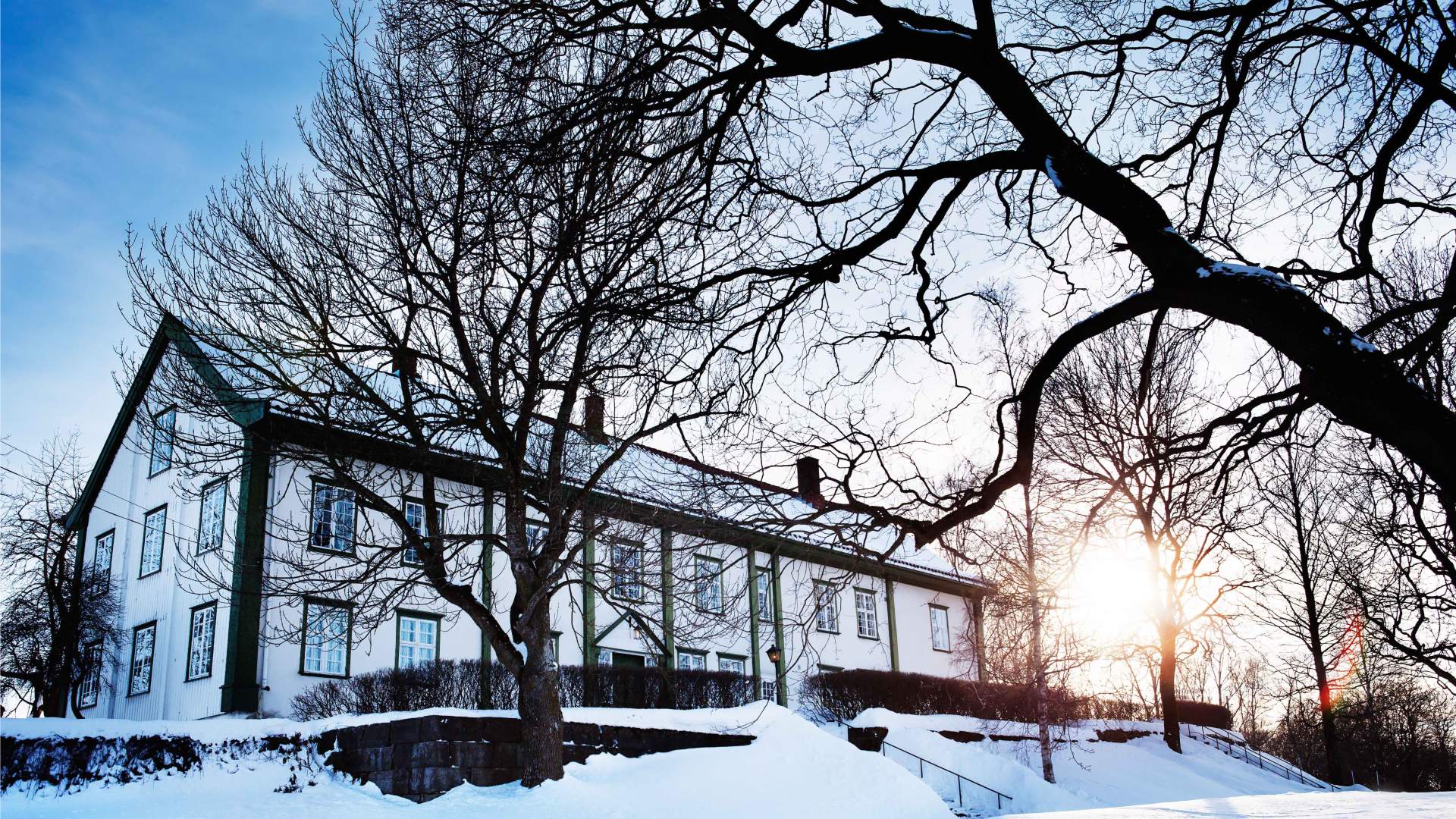 Hoel Gård ved Mjøsa