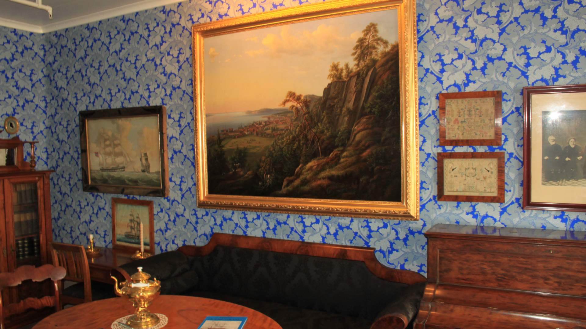 Holmestrand museum Holststuen