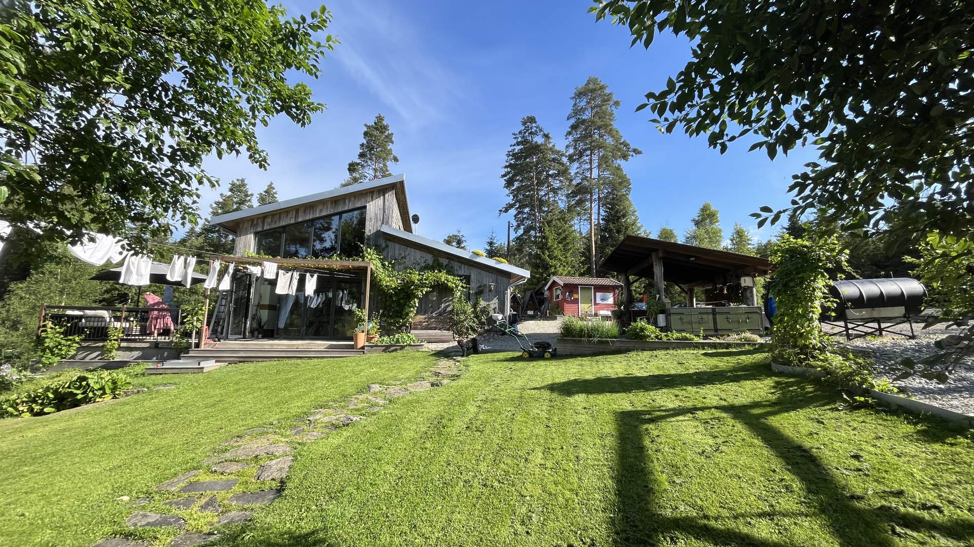 Innerst i Elva, Ørje