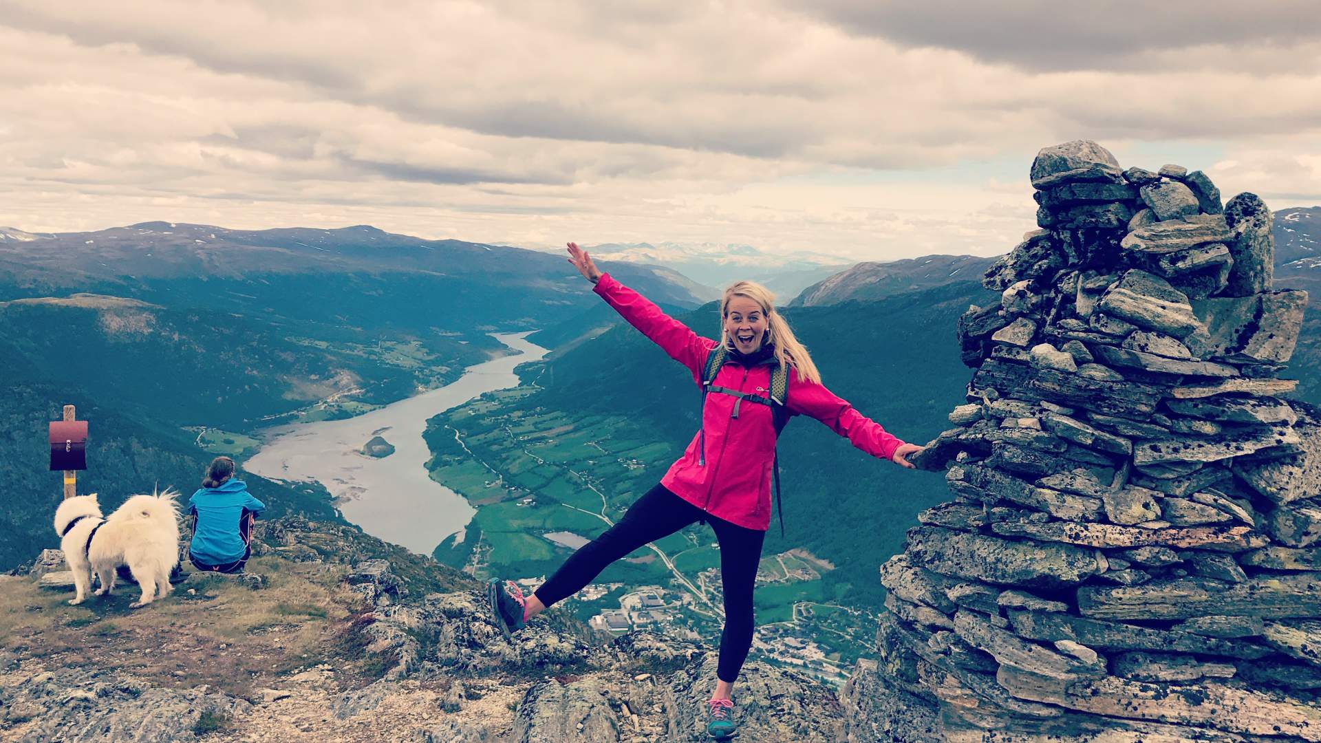 Toppen av fremste Lomseggen_1289 moh