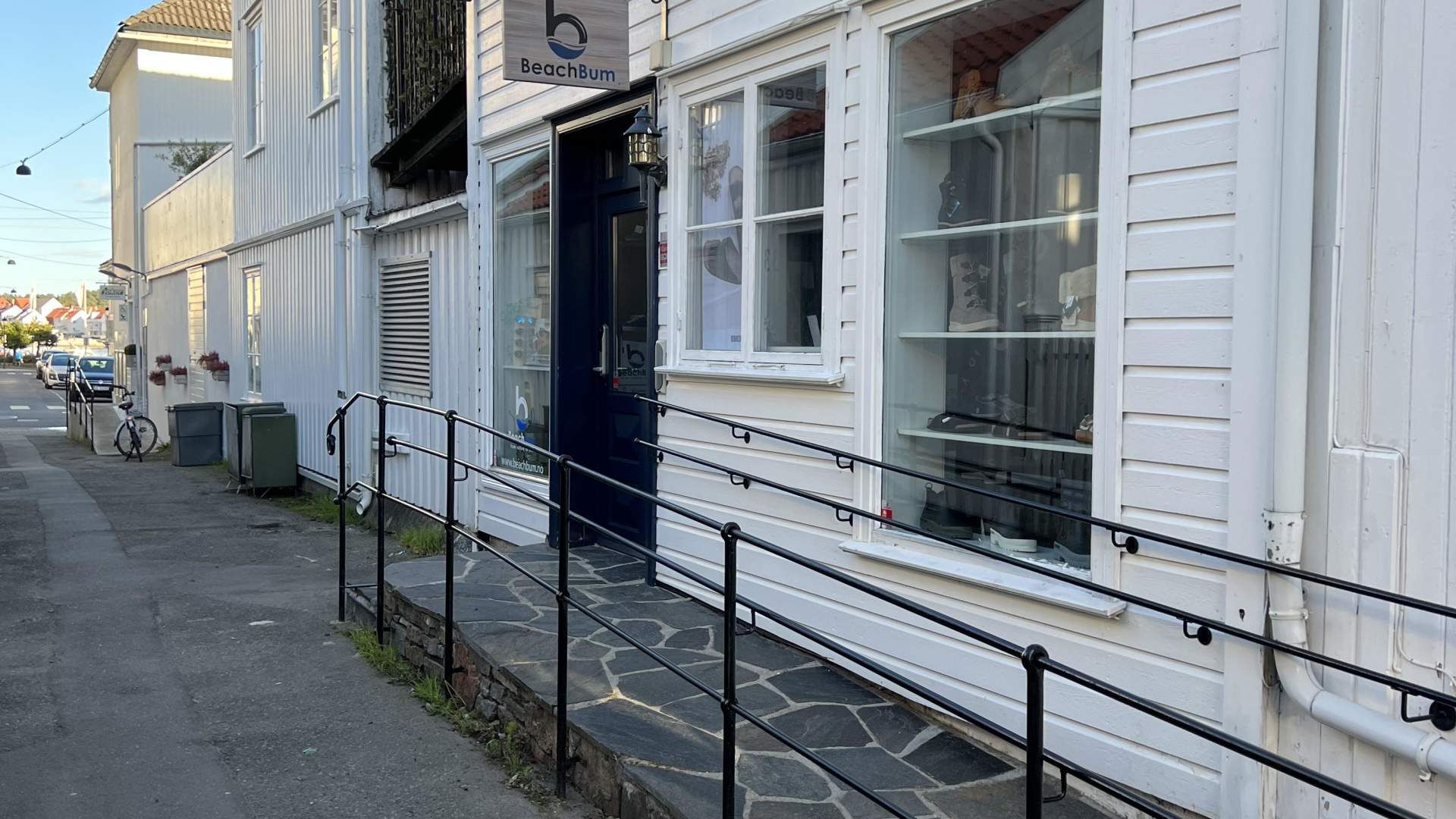 Nisjebutikk med bærekraftige kvalitetsmerker. Stort utvalg Birkenstock. 24/7 nettbutikk.