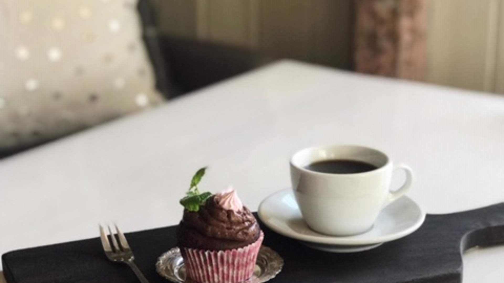 Bakgården Café