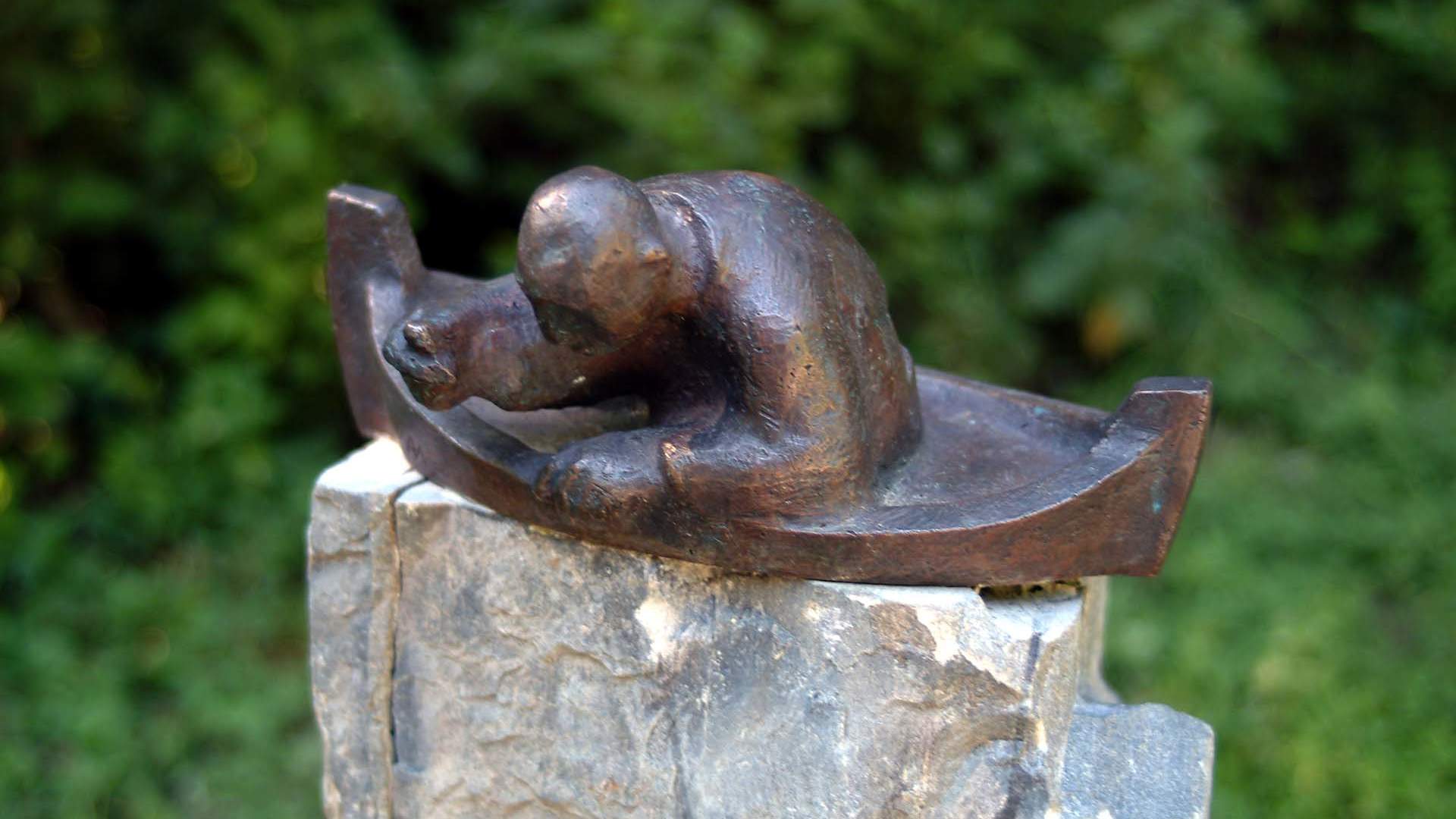 Inderøy Muustrøparken Foto Visit Innherred Nils Aas statuer Utvendig Sommer (1)