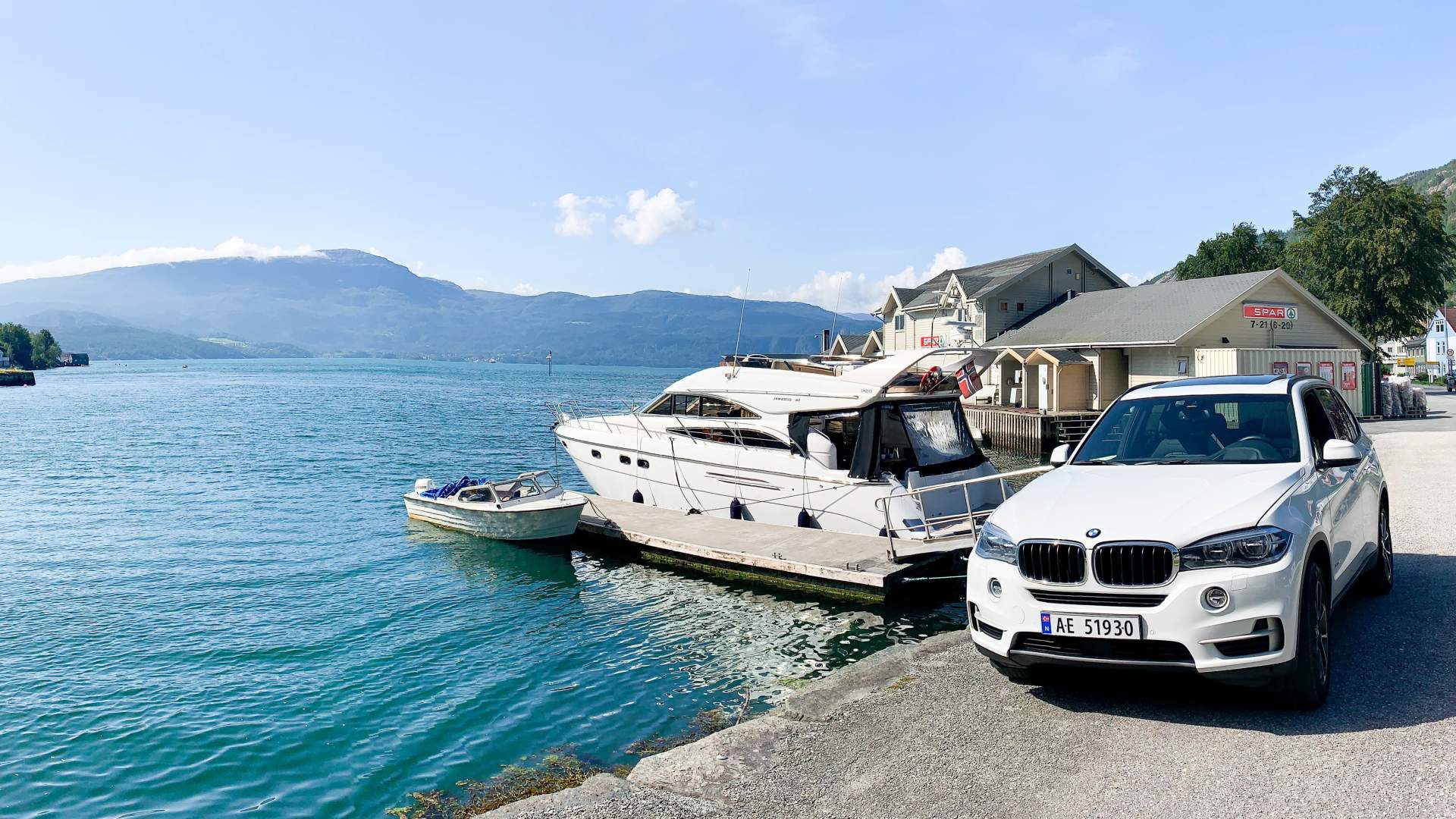 Iselina Bella and VIP transport