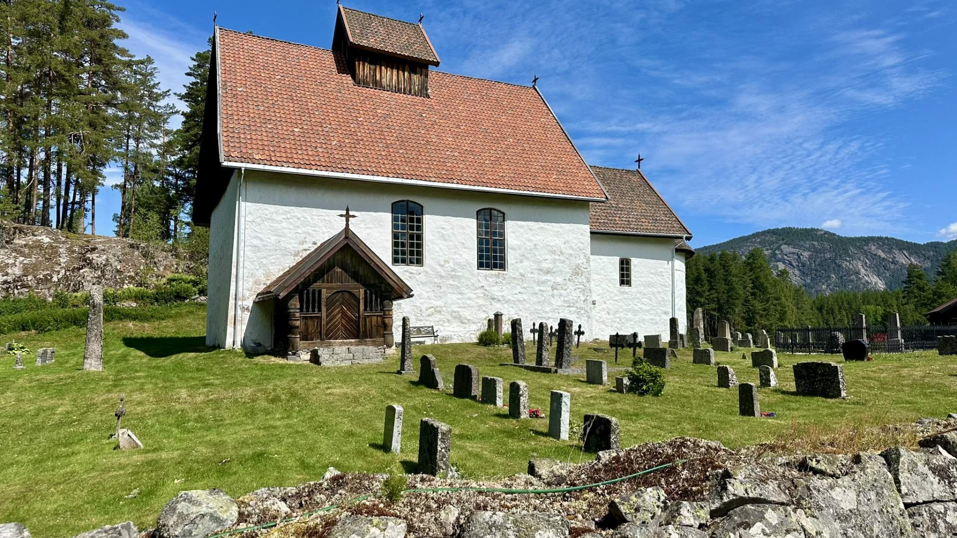 Kviteseid gamle kyrkje (3)