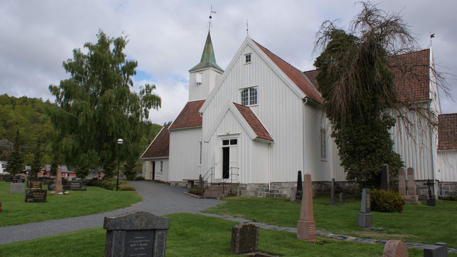 Landvik kirke