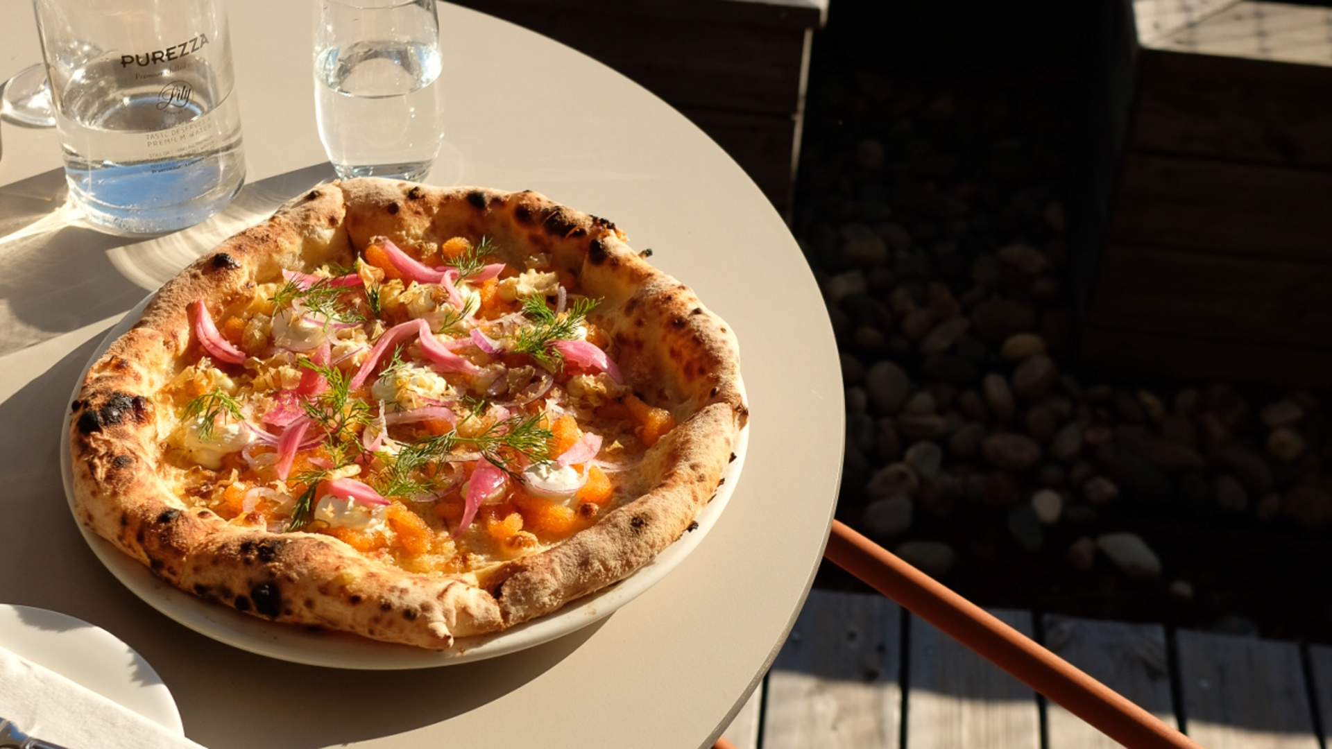 Pizza pa° Courtyard