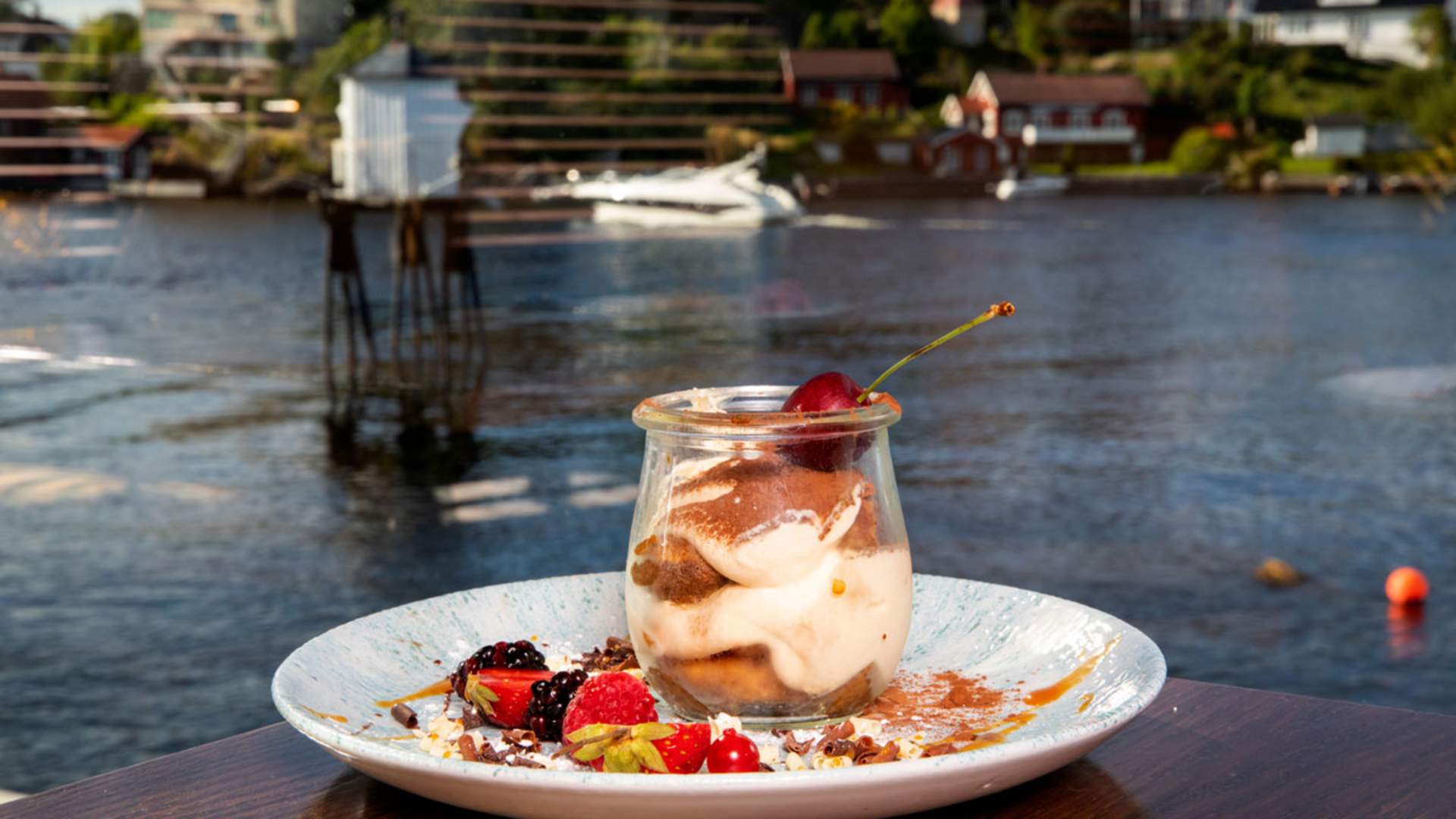 Porsgrunn_Øya-Spiserie_dessert